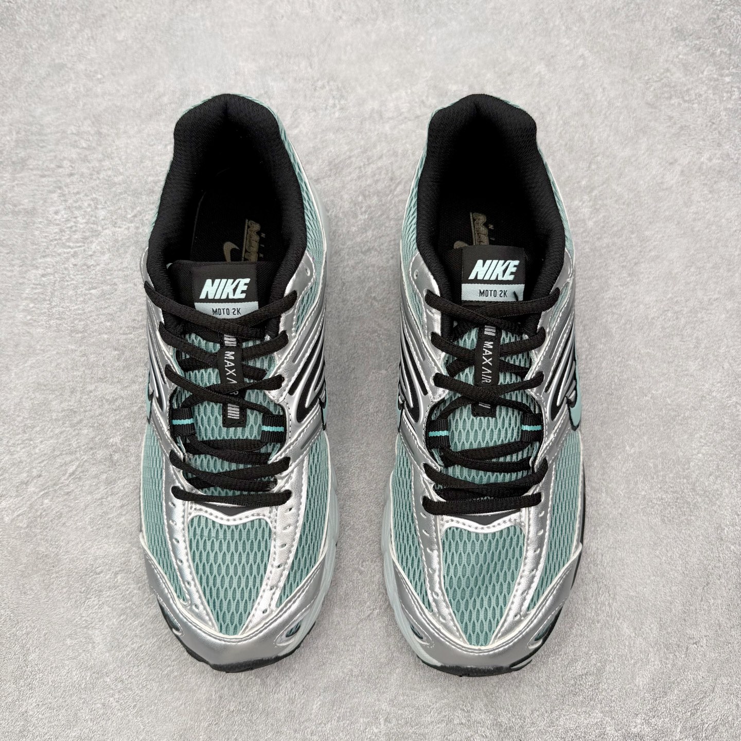 图片[2]-NK Air Max Moto 2K 舒适百搭耐磨 低帮跑步鞋 实拍调校N版已经零色差零失真 百分百还原实物色彩所见即所得 不存在货不对板色差等低级问题 选购参考实物拍摄 不混卖不参货 只用心做好货严格选品 承诺混一赔十 尺码：36 36.5 37.5 38 38.5 39 40 40.5 41 42 42.5 43 44 44.5 45-选品中心