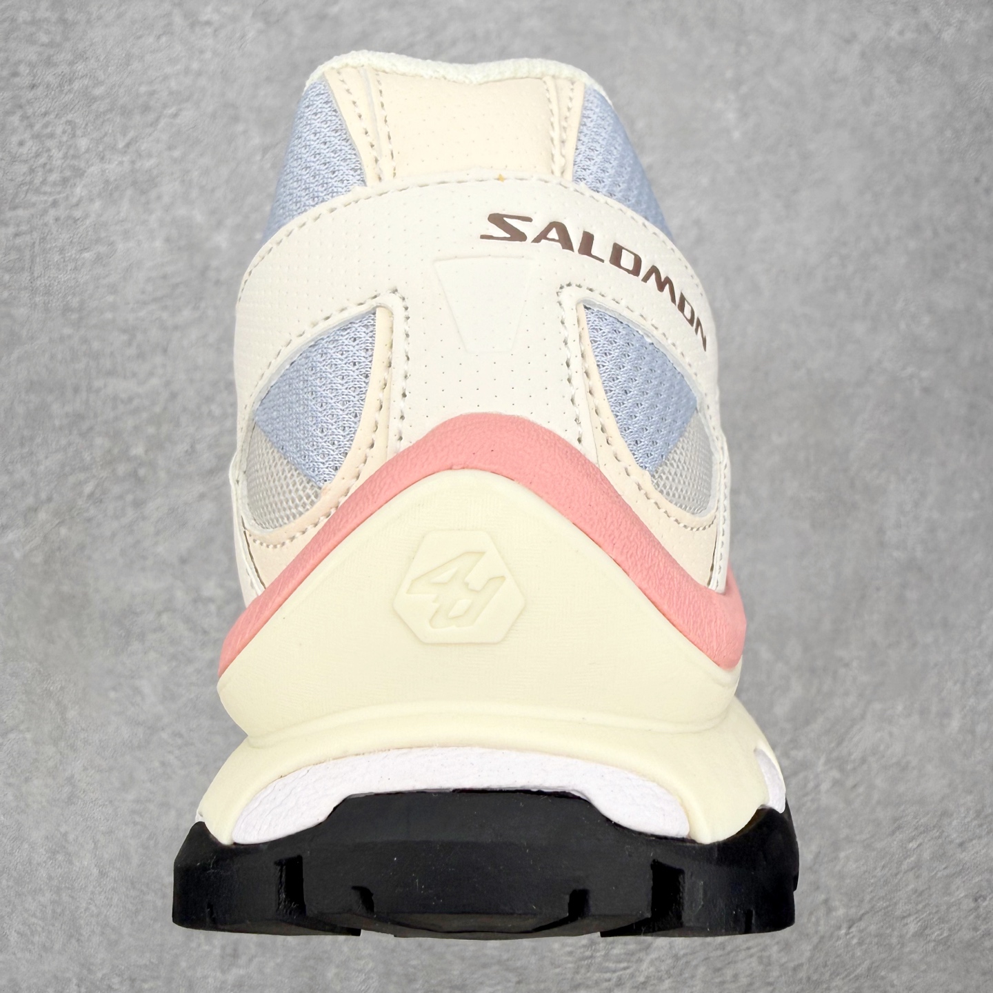 图片[8]-＃PK4.0 Salomon XT-QUEST ADV 萨洛蒙潮流越野机能户外功能鞋 基于市场现有版本全新升级调整改良 现阶段市场最强产物 全新主色陆续出货 大底描漆工整零瑕疵 鞋头定型弧度完美 纯原外贸平台特供订单 耗时半年巨作 全套原纸板楦头开发 原厂特供网布配套加持 确保原汁原味 完美呈现版型 原档数据独家私模五层组合大底 男女鞋同步官方开发至46.5 原装Ortholite轻量化鞋垫 中底布带钢印编号 原厂TPU锁扣 进口港宝加持 后跟自然饱满 还原公司包裹性 基于 SALOMON 初代 XT 鞋身造型并搭载 4D ADVANCED CHASSIS™ 大底打造而成 为这款 XT-QUEST 带来了多项足部控制与保护等功能性 如在运动过程中控制左右晃动的过程而提高稳定性、改善长途越野过程中足中到足尖的过渡、提高感知岩石的精确度以抵抗尖锐物体对脚底的伤害以及采用动态缓冲来增强穿着舒适感 从而减轻疲劳感 使XT-QUEST 成为一双舒适且安全的户外之履 尺码：36 36.5 37.5 38 38.5 39 40 40.5 41 42 42.5 43 44 44.5 45-选品中心