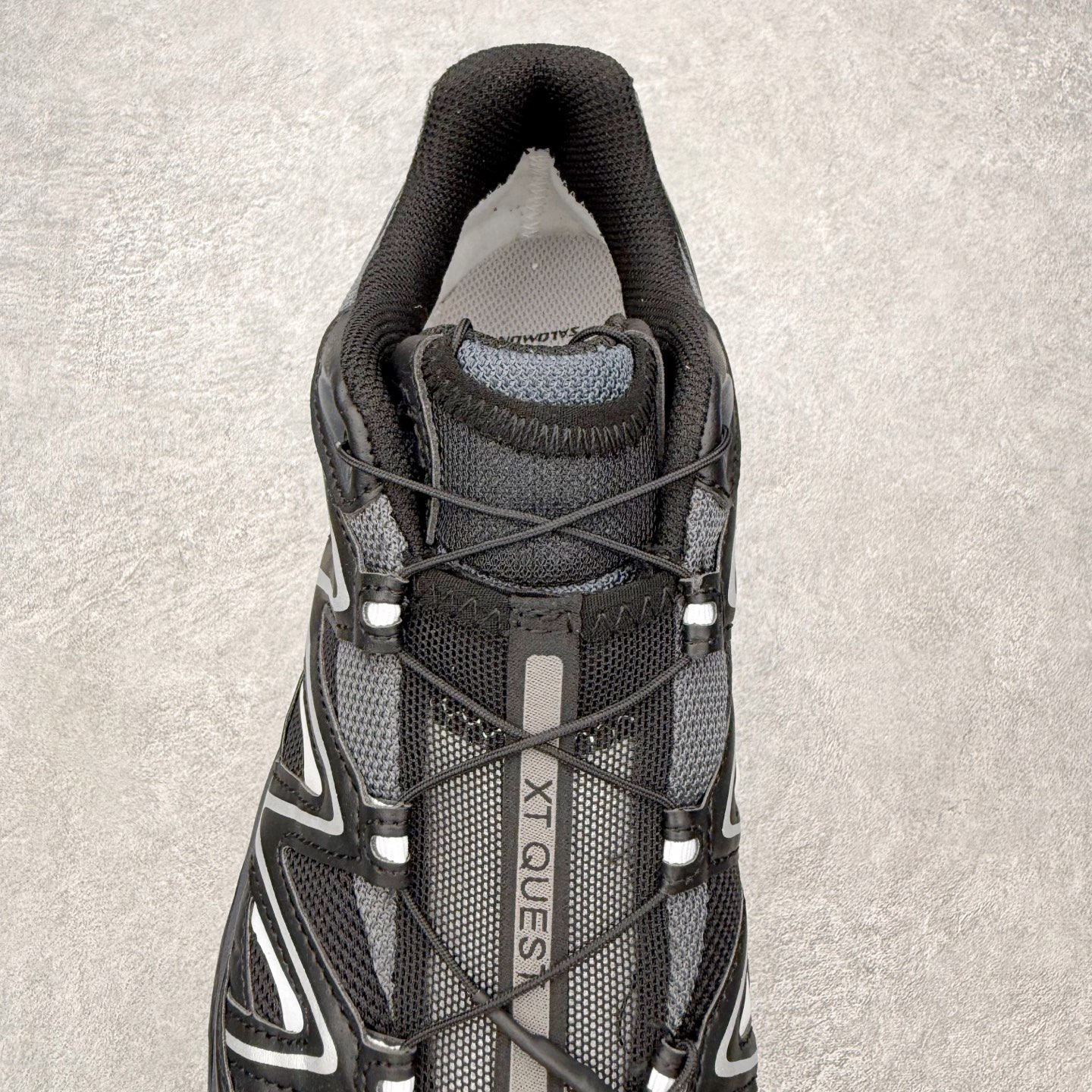 图片[5]-＃PK4.0 Salomon XT-QUEST ADV 萨洛蒙潮流越野机能户外功能鞋 基于市场现有版本全新升级调整改良 现阶段市场最强产物 全新主色陆续出货 大底描漆工整零瑕疵 鞋头定型弧度完美 纯原外贸平台特供订单 耗时半年巨作 全套原纸板楦头开发 原厂特供网布配套加持 确保原汁原味 完美呈现版型 原档数据独家私模五层组合大底 男女鞋同步官方开发至46.5 原装Ortholite轻量化鞋垫 中底布带钢印编号 原厂TPU锁扣 进口港宝加持 后跟自然饱满 还原公司包裹性 基于 SALOMON 初代 XT 鞋身造型并搭载 4D ADVANCED CHASSIS™ 大底打造而成 为这款 XT-QUEST 带来了多项足部控制与保护等功能性 如在运动过程中控制左右晃动的过程而提高稳定性、改善长途越野过程中足中到足尖的过渡、提高感知岩石的精确度以抵抗尖锐物体对脚底的伤害以及采用动态缓冲来增强穿着舒适感 从而减轻疲劳感 使XT-QUEST 成为一双舒适且安全的户外之履 尺码：36 36.5 37.5 38 38.5 39 40 40.5 41 42 42.5 43 44 44.5 45-选品中心