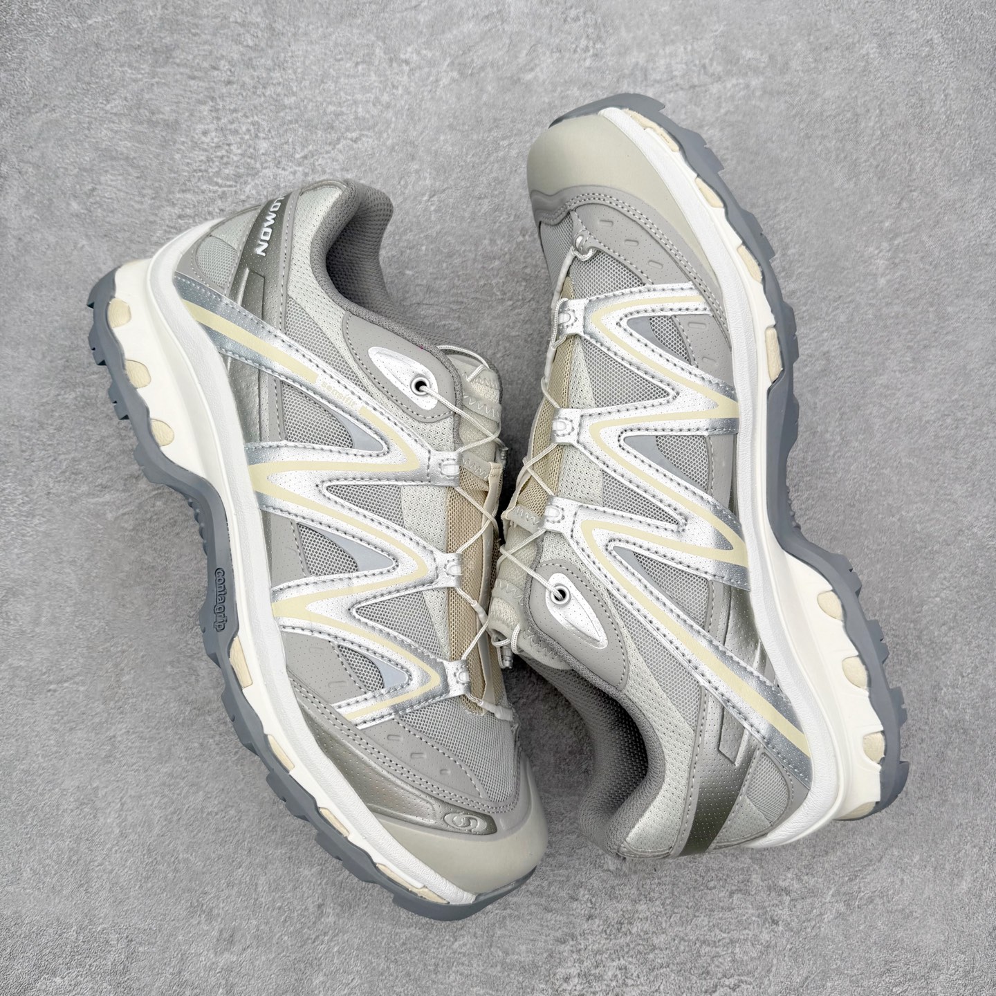 图片[3]-＃PK4.0 Salomon XT-QUEST ADV 萨洛蒙潮流越野机能户外功能鞋 基于市场现有版本全新升级调整改良 现阶段市场最强产物 全新主色陆续出货 大底描漆工整零瑕疵 鞋头定型弧度完美 纯原外贸平台特供订单 耗时半年巨作 全套原纸板楦头开发 原厂特供网布配套加持 确保原汁原味 完美呈现版型 原档数据独家私模五层组合大底 男女鞋同步官方开发至46.5 原装Ortholite轻量化鞋垫 中底布带钢印编号 原厂TPU锁扣 进口港宝加持 后跟自然饱满 还原公司包裹性 基于 SALOMON 初代 XT 鞋身造型并搭载 4D ADVANCED CHASSIS™ 大底打造而成 为这款 XT-QUEST 带来了多项足部控制与保护等功能性 如在运动过程中控制左右晃动的过程而提高稳定性、改善长途越野过程中足中到足尖的过渡、提高感知岩石的精确度以抵抗尖锐物体对脚底的伤害以及采用动态缓冲来增强穿着舒适感 从而减轻疲劳感 使XT-QUEST 成为一双舒适且安全的户外之履 尺码：36 36.5 37.5 38 38.5 39 40 40.5 41 42 42.5 43 44 44.5 45-选品中心