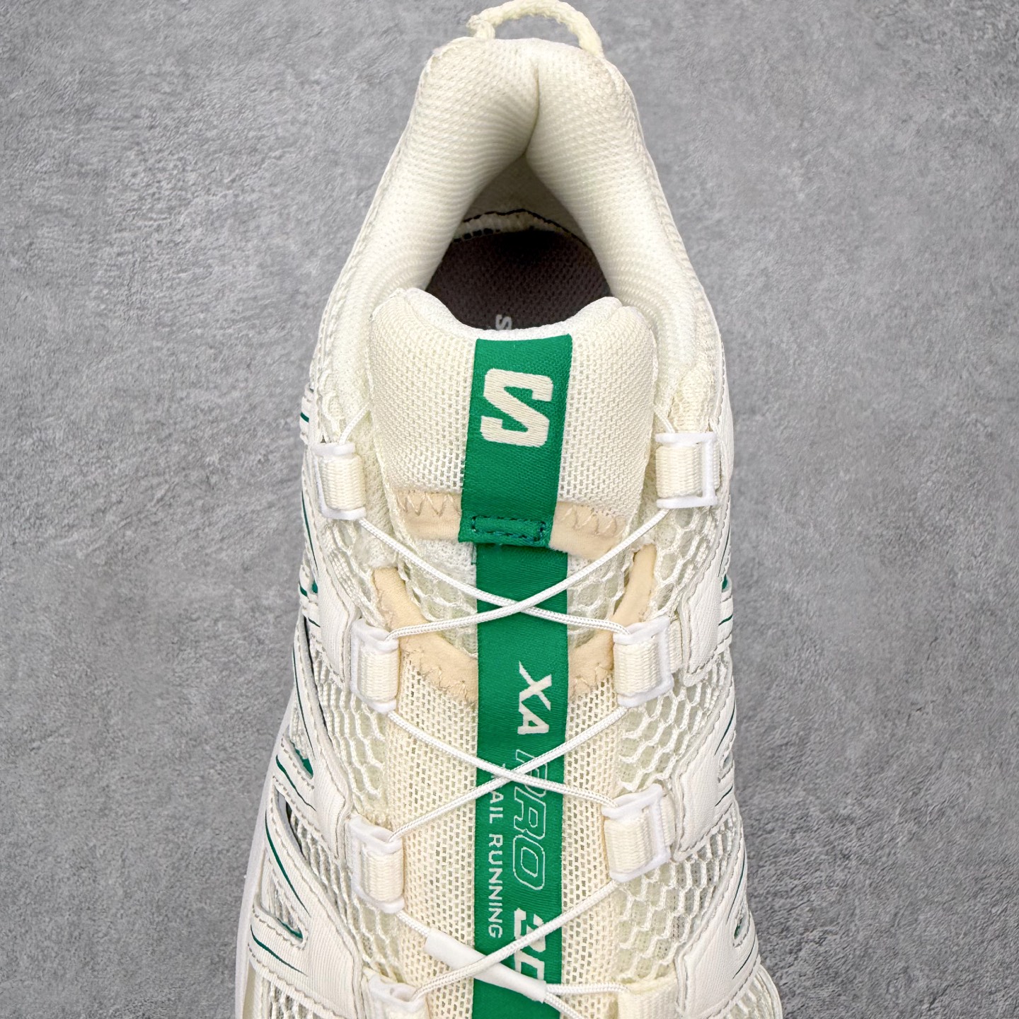 图片[5]-＃PK4.0 Salomon XT-QUEST ADV 萨洛蒙潮流越野机能户外功能鞋 基于市场现有版本全新升级调整改良 现阶段市场最强产物 全新主色陆续出货 大底描漆工整零瑕疵 鞋头定型弧度完美 纯原外贸平台特供订单 耗时半年巨作 全套原纸板楦头开发 原厂特供网布配套加持 确保原汁原味 完美呈现版型 原档数据独家私模五层组合大底 男女鞋同步官方开发至46.5 原装Ortholite轻量化鞋垫 中底布带钢印编号 原厂TPU锁扣 进口港宝加持 后跟自然饱满 还原公司包裹性 基于 SALOMON 初代 XT 鞋身造型并搭载 4D ADVANCED CHASSIS™ 大底打造而成 为这款 XT-QUEST 带来了多项足部控制与保护等功能性 如在运动过程中控制左右晃动的过程而提高稳定性、改善长途越野过程中足中到足尖的过渡、提高感知岩石的精确度以抵抗尖锐物体对脚底的伤害以及采用动态缓冲来增强穿着舒适感 从而减轻疲劳感 使XT-QUEST 成为一双舒适且安全的户外之履 尺码：36 36.5 37.5 38 38.5 39 40 40.5 41 42 42.5 43 44 44.5 45-选品中心