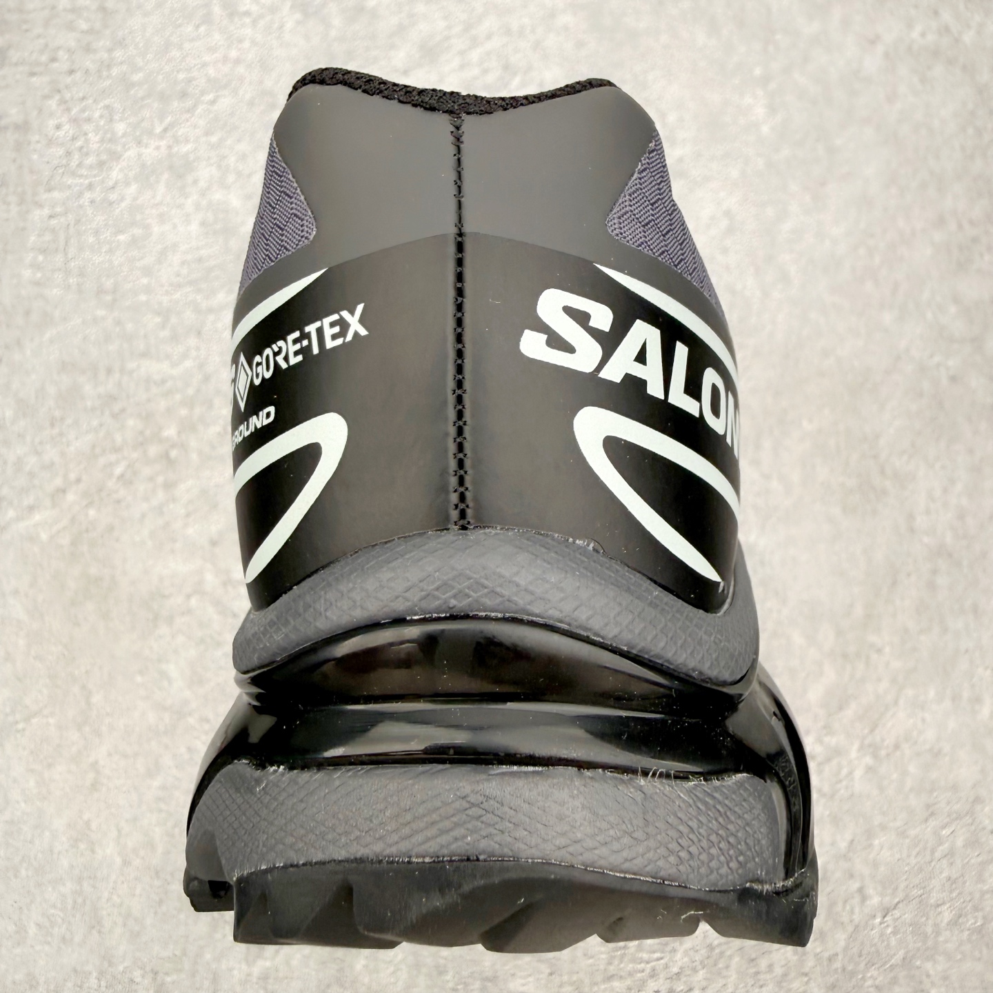 图片[8]-＃PK4.0 Salomon XT-6 萨洛蒙复古潮流户外机能登山跑鞋 纯原外贸平台特供订单 耗时半年巨作 全套原纸板楦头开发 原厂特供网布配套加持 确保原汁原味 完美呈现版型 原档数据独家私模五层组合大底 原装Ortholite轻量化鞋垫 中底布带钢印编号 原厂TPU锁扣 进口港宝加持 后跟自然饱满 还原公司包裹性 鞋面以“锯齿”状的包裹系统呈现 在基色底之下加入了各种色点缀 将公司的最新技术和时尚前卫的造型融入耐用的长跑款式中 鞋面由 TPU 薄膜制成 并焊接在高耐磨网眼上 使其既时尚又坚固 由 ACS底盘支撑 可增强稳定性和支撑力 以及由橡胶凸耳 Contragrip外底覆盖的 EVA 缓冲中底 旨在应对崎岖的地形 鞋舌上的彩色Salomon 标签、Quicklace 系统以及鞋头、鞋舌和鞋跟上的附加品牌使细节更加完美 让穿着者可以轻松驾驭户外与通勤下的任何运动生活场景 无缝鞋身户外随意纵横 颜值与脚感兼备 出街通勤 绝对非常吸睛 你值得拥有 尺码：36 36.5 37.5 38 38.5 39 40 40.5 41 42 42.5 43 44 44.5 45 注意：偏小1码-选品中心
