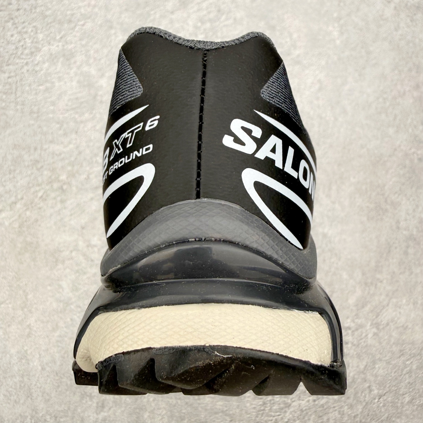 图片[8]-＃PK4.0 Salomon XT-6 萨洛蒙复古潮流户外机能登山跑鞋 纯原外贸平台特供订单 耗时半年巨作 全套原纸板楦头开发 原厂特供网布配套加持 确保原汁原味 完美呈现版型 原档数据独家私模五层组合大底 原装Ortholite轻量化鞋垫 中底布带钢印编号 原厂TPU锁扣 进口港宝加持 后跟自然饱满 还原公司包裹性 鞋面以“锯齿”状的包裹系统呈现 在基色底之下加入了各种色点缀 将公司的最新技术和时尚前卫的造型融入耐用的长跑款式中 鞋面由 TPU 薄膜制成 并焊接在高耐磨网眼上 使其既时尚又坚固 由 ACS底盘支撑 可增强稳定性和支撑力 以及由橡胶凸耳 Contragrip外底覆盖的 EVA 缓冲中底 旨在应对崎岖的地形 鞋舌上的彩色Salomon 标签、Quicklace 系统以及鞋头、鞋舌和鞋跟上的附加品牌使细节更加完美 让穿着者可以轻松驾驭户外与通勤下的任何运动生活场景 无缝鞋身户外随意纵横 颜值与脚感兼备 出街通勤 绝对非常吸睛 你值得拥有 尺码：36 36.5 37.5 38 38.5 39 40 40.5 41 42 42.5 43 44 44.5 45 注意：偏小1码-选品中心