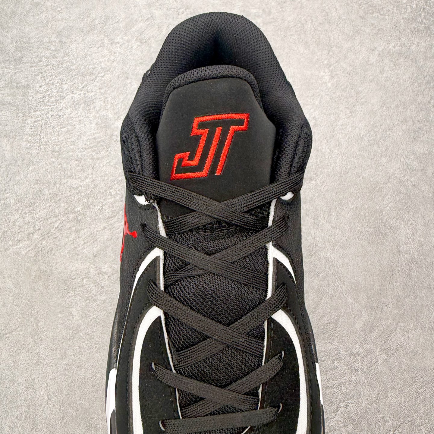 图片[5]-Jordan Tatum 4 Premium PF 塔图姆舒适耐用支撑回弹篮球鞋 实拍调校N版已经零色差零失真 百分百还原实物色彩所见即所得 不存在货不对板色差等低级问题 选购参考实物拍摄 不混卖不参货 只用心做好货严格选品 承诺混一赔十 尺码：40 40.5 41 42 42.5 43 44 44.5 45 46-选品中心