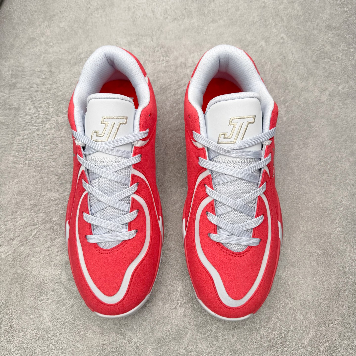 图片[2]-Jordan Tatum 4 Premium PF 塔图姆舒适耐用支撑回弹篮球鞋 实拍调校N版已经零色差零失真 百分百还原实物色彩所见即所得 不存在货不对板色差等低级问题 选购参考实物拍摄 不混卖不参货 只用心做好货严格选品 承诺混一赔十 尺码：40 40.5 41 42 42.5 43 44 44.5 45 46-选品中心