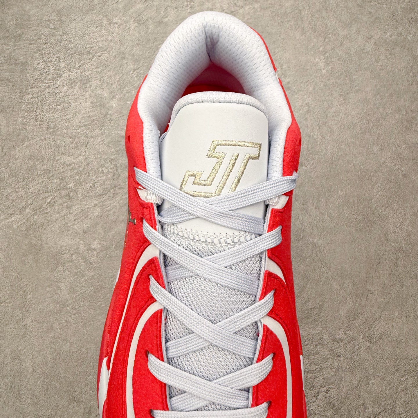 图片[5]-Jordan Tatum 4 Premium PF 塔图姆舒适耐用支撑回弹篮球鞋 实拍调校N版已经零色差零失真 百分百还原实物色彩所见即所得 不存在货不对板色差等低级问题 选购参考实物拍摄 不混卖不参货 只用心做好货严格选品 承诺混一赔十 尺码：40 40.5 41 42 42.5 43 44 44.5 45 46-选品中心