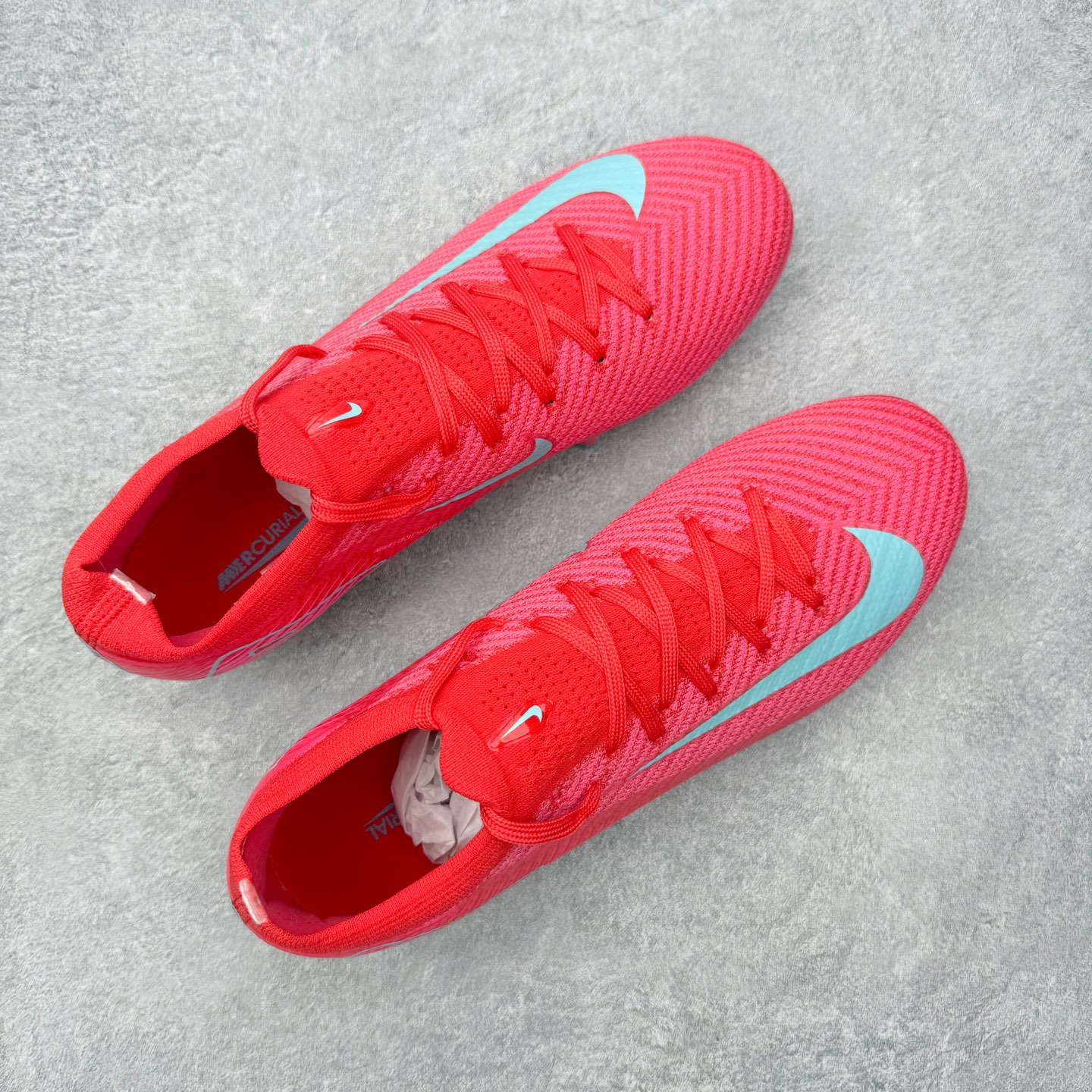 图片[3]-NK Mercurial Vapor Elite 刺客系列实战足球鞋 原代工厂出品 全进口机台生产设备 百分百采用优质原材料 严格按照工艺流程生产 确保每一双鞋都符合原厂标准 确保与原版无二 打造最纯粹的实战体验 高端的东西 品质全在细节里 全网品质最强足球鞋 没有之一（支持高强度实战）尺码：35 36 36.5 37.5 38 38.5 39 40 40.5 41 42 42.5 43 44 44.5 45-选品中心