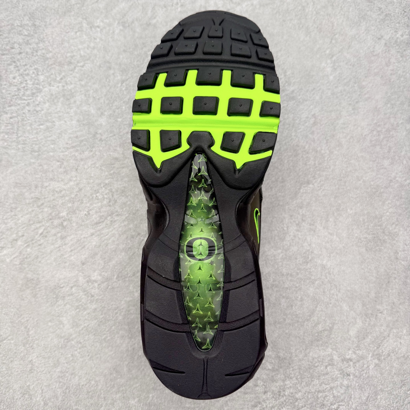 图片[9]-Division Street x NK Air Max 95/97 “Storm” PE 舒适百搭低帮气垫篮球鞋 男女同款 II1711-900 实拍调校N版已经零色差零失真 百分百还原实物色彩所见即所得 不存在货不对板色差等低级问题 选购参考实物拍摄 不混卖不参货 只用心做好货严格选品 承诺混一赔十 尺码：36 36.5 37.5 38 38.5 39 40 40.5 41 42 42.5 43 44 44.5 45-选品中心