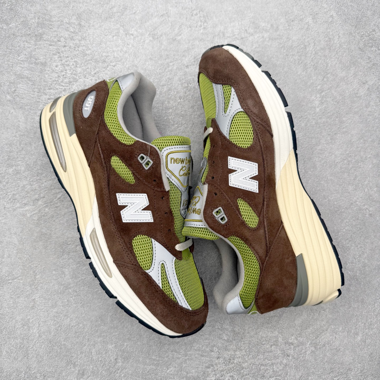 ＃总裁 KITH x Daniëlle Cathari × New Balance NB991 V2 R