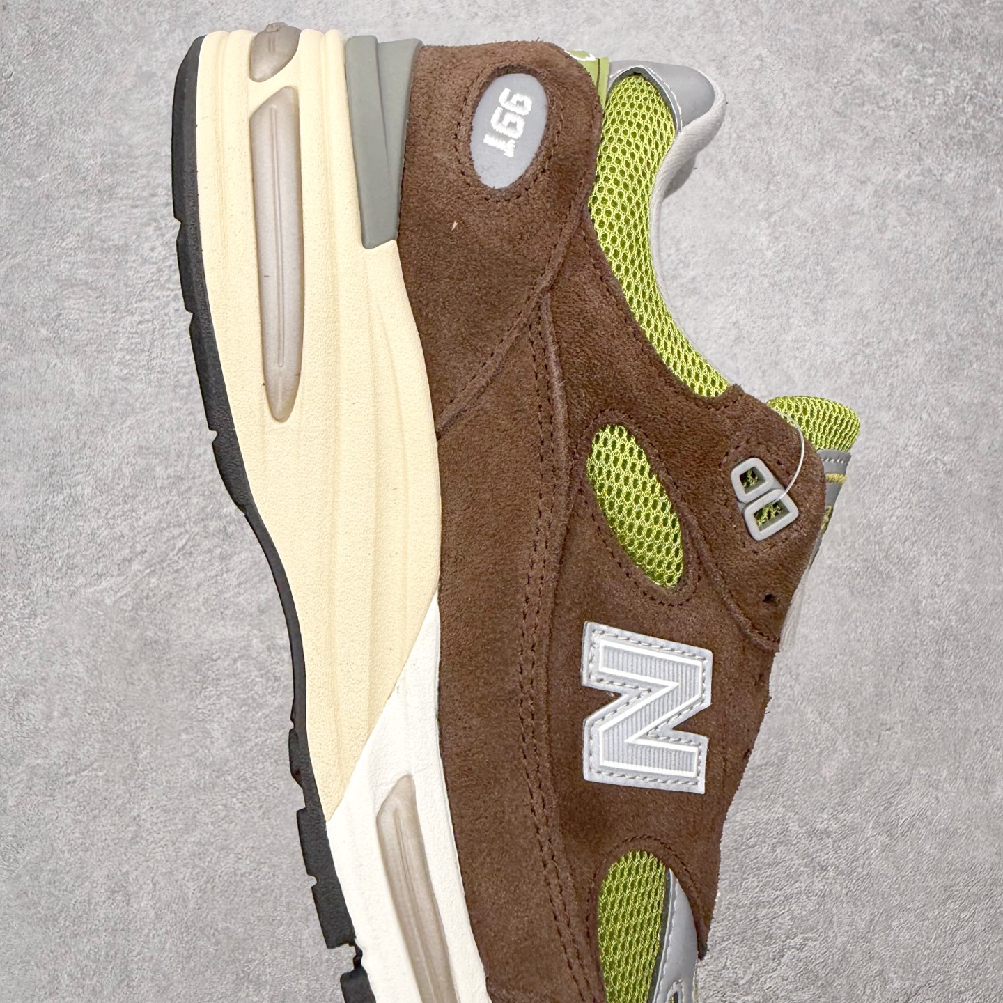 ＃总裁 KITH x Daniëlle Cathari × New Balance NB991 V2 R