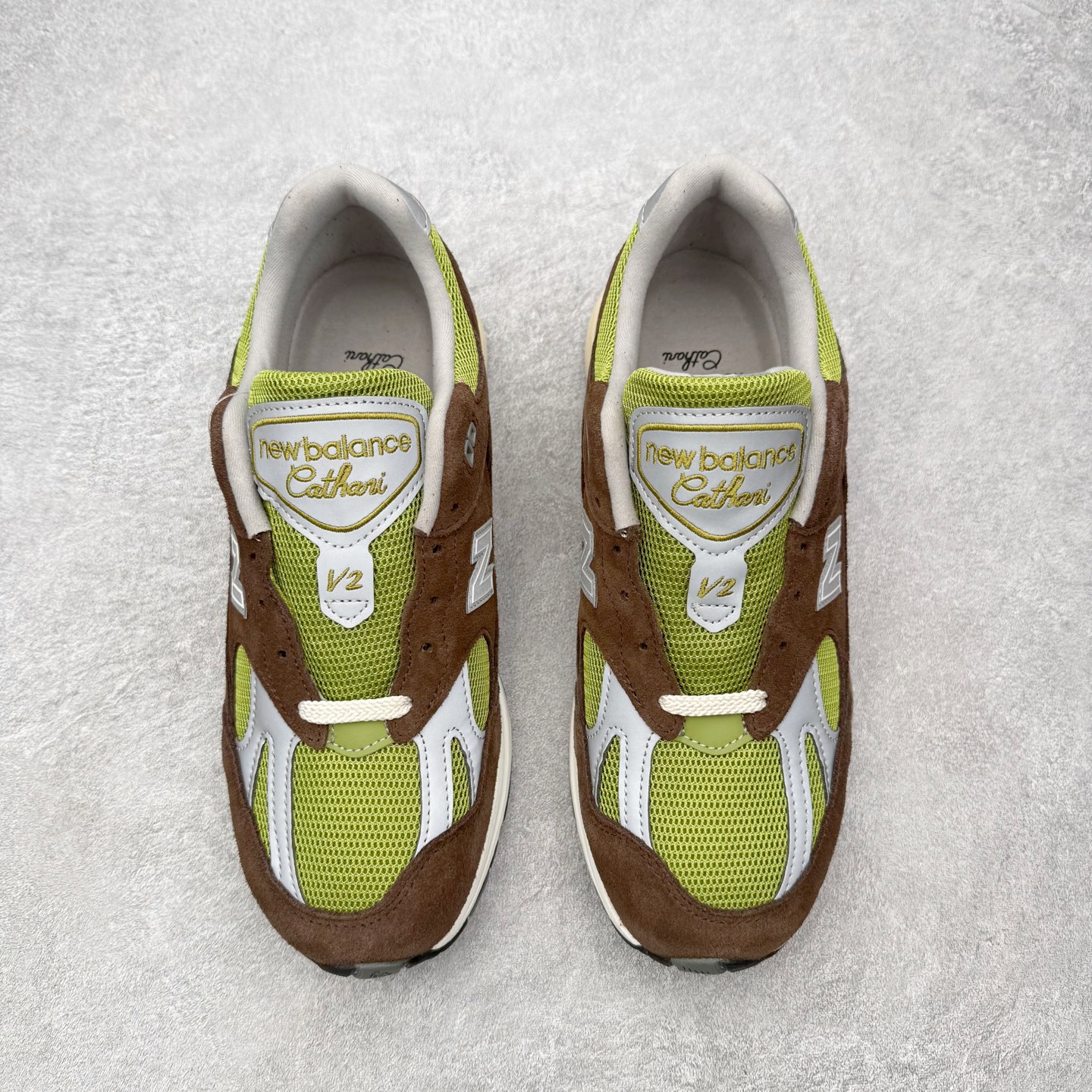 ＃总裁 KITH x Daniëlle Cathari × New Balance NB991 V2 R