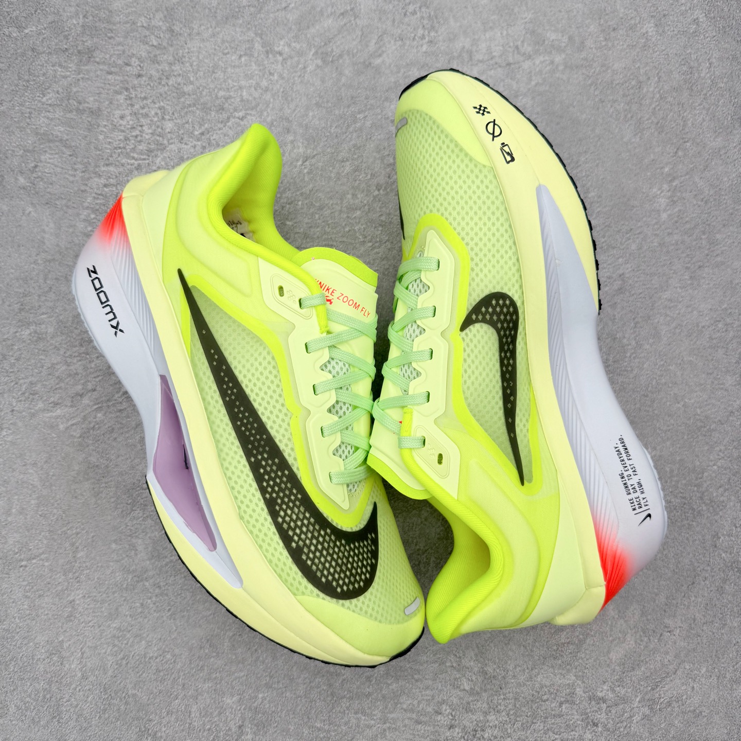 图片[3]-＃QD纯原 NK ZoomX Invincible Run Flyknit 6 马拉松六代轻量跑鞋飞织低帮休闲运动慢跑鞋 FN8454-701 青岛原单 实体平台特供批次 全网唯一支持实战的跑鞋 原档案数据开发原厂网纱 正确高频花纹 前后掌内置Zoom Air气垫 原装MD大底 脚感完美还原 原盒原配 QC检验、钢印 俱全 原底科技 同步原版 脚感堪比Boost 实拍调校N版已经零色差零失真 百分百还原实物色彩所见即所得 不存在货不对板色差等低级问题 选购参考实物拍摄 不混卖不参货 只用心做好货严格选品 承诺混一赔十 尺码：36 36.5 37.5 38 38.5 39 40 40.5 41 42 42.5 43 44 44.5 45-选品中心