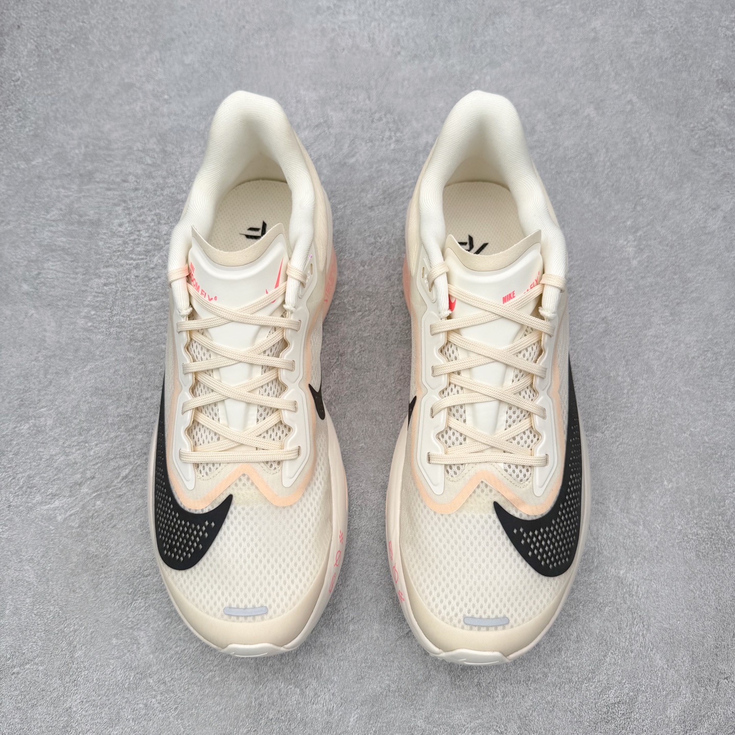 图片[2]-＃QD纯原 NK ZoomX Invincible Run Flyknit 6 马拉松六代轻量跑鞋飞织低帮休闲运动慢跑鞋 FN8455-102 青岛原单 实体平台特供批次 全网唯一支持实战的跑鞋 原档案数据开发原厂网纱 正确高频花纹 前后掌内置Zoom Air气垫 原装MD大底 脚感完美还原 原盒原配 QC检验、钢印 俱全 原底科技 同步原版 脚感堪比Boost 实拍调校N版已经零色差零失真 百分百还原实物色彩所见即所得 不存在货不对板色差等低级问题 选购参考实物拍摄 不混卖不参货 只用心做好货严格选品 承诺混一赔十 尺码：36 36.5 37.5 38 38.5 39 40 40.5 41 42 42.5 43 44 44.5 45-选品中心