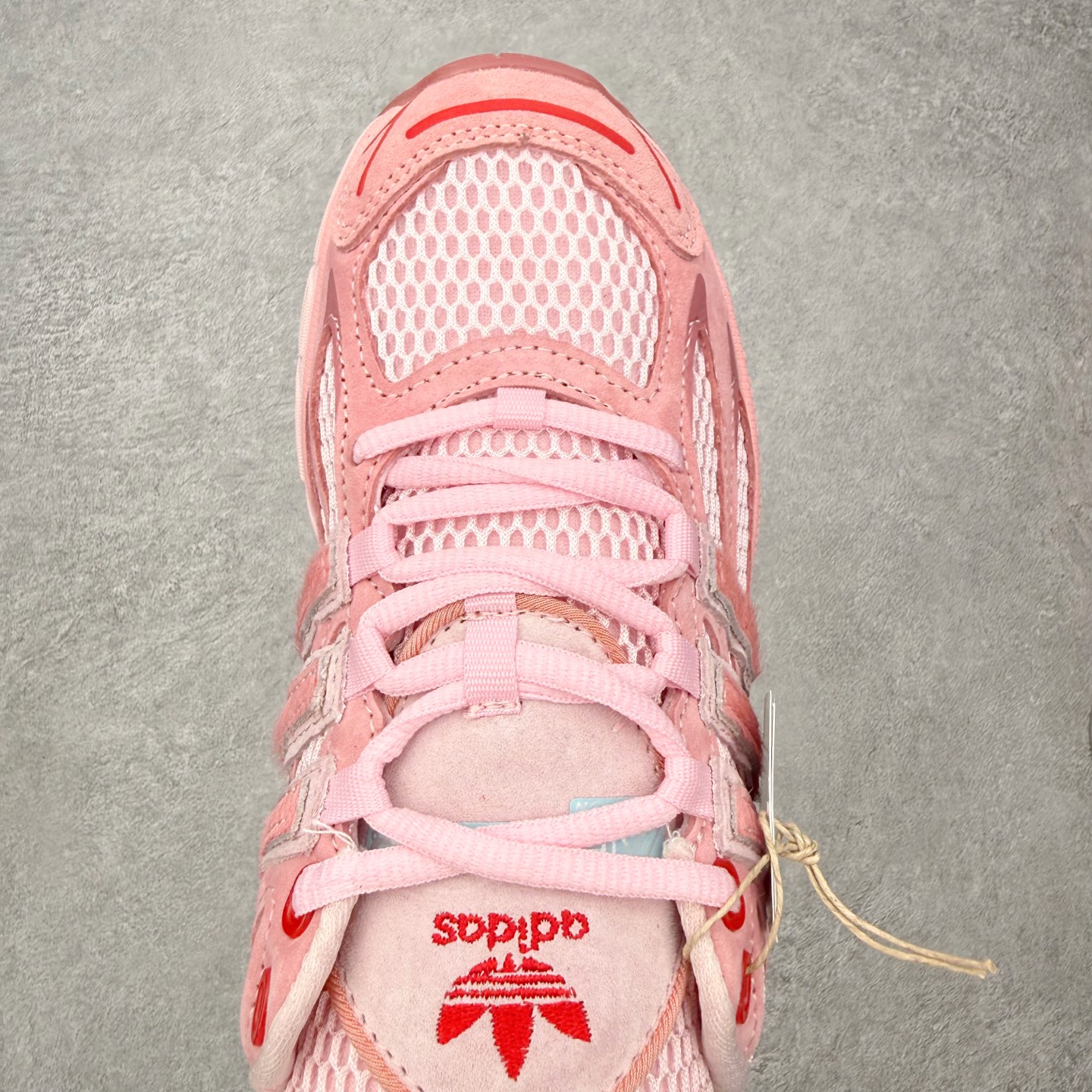 图片[4]-＃HZ Unheardof x AD Originals Adistar Cushion 3 舒适百搭防滑耐磨低帮休闲跑步鞋 联名粉红色 JS2974 实拍调校N版已经零色差零失真 百分百还原实物色彩所见即所得 不存在货不对板色差等低级问题 选购参考实物拍摄 不混卖不参货 只用心做好货严格选品 承诺混一赔十 尺码：36 36.5 37.5 38 38.5 39 40 40.5 41 42 42.5 43 44 44.5 45-选品中心