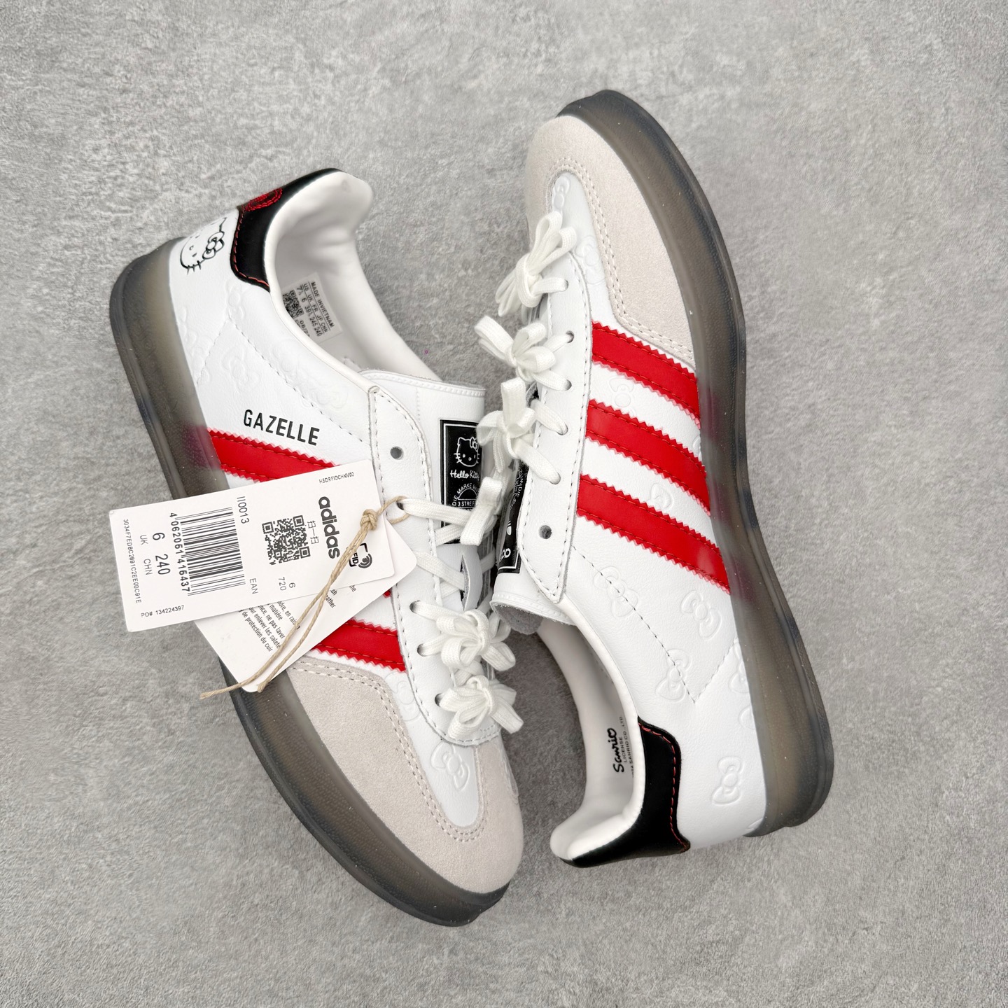 图片[3]-＃HZ AD Original Gazelle Indoor Trainers 瞪羚室内鞋系列低帮复古百搭休闲运动德训风板鞋 II0013 口碑大厂出品 全网最全AD系列 品控大底版型不断改良更新 全套原纸板楦头开发 确保原汁原味 完美呈现桑巴版型 长期补货超性价比特供批次 原厂定制长毛翻毛皮组合环保纤维革鞋面材质 内置环保海玻璃鞋垫 外置RB橡胶大底 产品品控稳定性领先行业 原厂全套原楦原纸板冲刀磨具开发 原厂皮料加持 原厂港宝加持定型后跟R度完美 将复古进行到底 简约流畅 三十年不变经典 这款Gazelle运动鞋 无论面料、配色、质感或设计 都只在重现其1991年原款的经典 皮革鞋面 撞色三条纹和鞋跟标的设计 力求呈现90年代的经典复古风潮 Samba火热的同时 也带动了其它的复古鞋型 Gazelle便是其中一只 Gazelle Indoor拥有包边更宽的T字型鞋头 更好的保护运动员的前掌 浓浓的复古氛围感 非常适合现在流行的Cleanfit风格 尺码：36 36⅔ 37⅓ 38 38⅔ 39⅓ 40 40⅔ 41⅓ 42 42⅔ 43⅓ 44 44⅔ 45-选品中心
