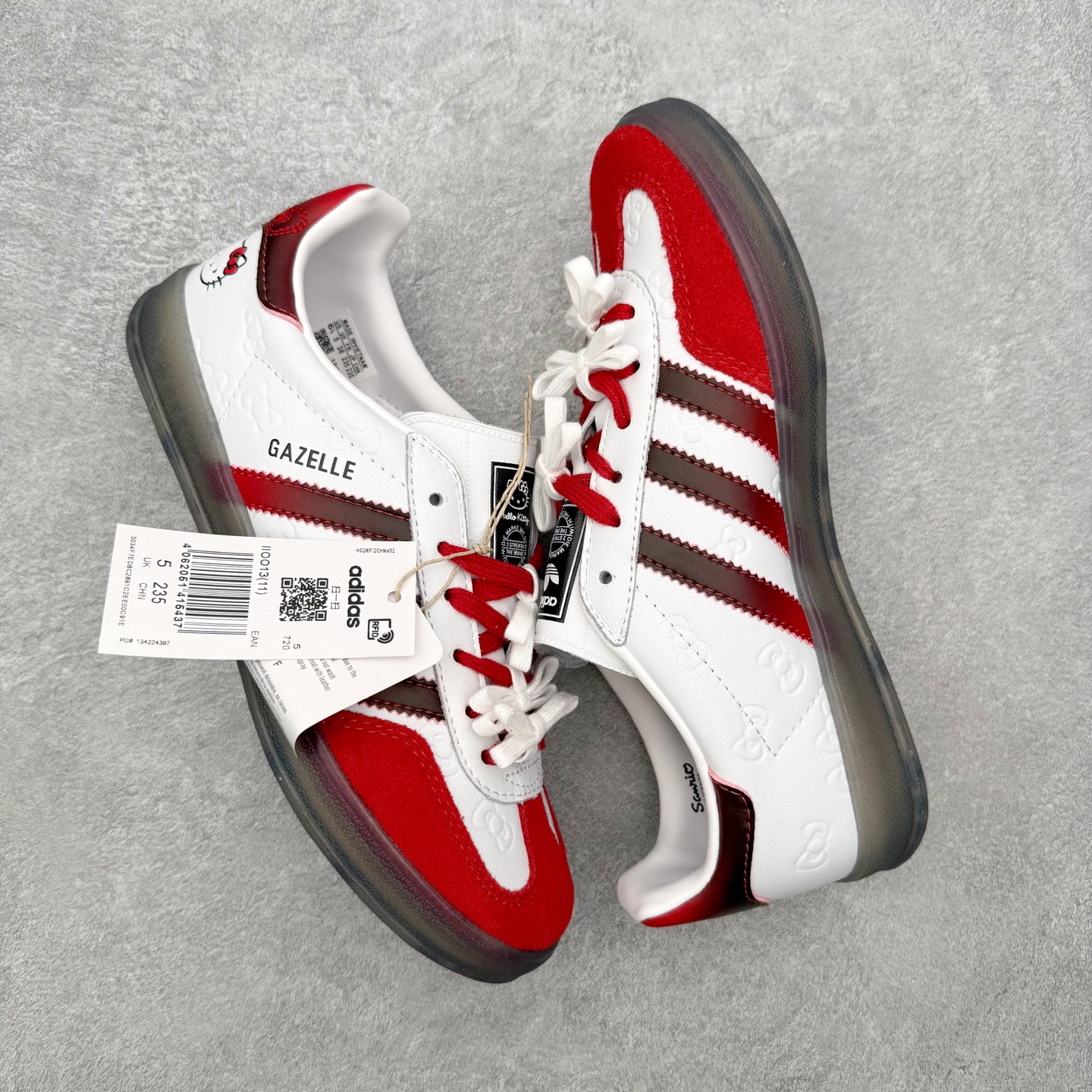 图片[3]-＃HZ AD Original Gazelle Indoor Trainers 瞪羚室内鞋系列低帮复古百搭休闲运动德训风板鞋 II0013 口碑大厂出品 全网最全AD系列 品控大底版型不断改良更新 全套原纸板楦头开发 确保原汁原味 完美呈现桑巴版型 长期补货超性价比特供批次 原厂定制长毛翻毛皮组合环保纤维革鞋面材质 内置环保海玻璃鞋垫 外置RB橡胶大底 产品品控稳定性领先行业 原厂全套原楦原纸板冲刀磨具开发 原厂皮料加持 原厂港宝加持定型后跟R度完美 将复古进行到底 简约流畅 三十年不变经典 这款Gazelle运动鞋 无论面料、配色、质感或设计 都只在重现其1991年原款的经典 皮革鞋面 撞色三条纹和鞋跟标的设计 力求呈现90年代的经典复古风潮 Samba火热的同时 也带动了其它的复古鞋型 Gazelle便是其中一只 Gazelle Indoor拥有包边更宽的T字型鞋头 更好的保护运动员的前掌 浓浓的复古氛围感 非常适合现在流行的Cleanfit风格 尺码：36 36⅔ 37⅓ 38 38⅔ 39⅓ 40 40⅔ 41⅓ 42 42⅔ 43⅓ 44 44⅔ 45-选品中心