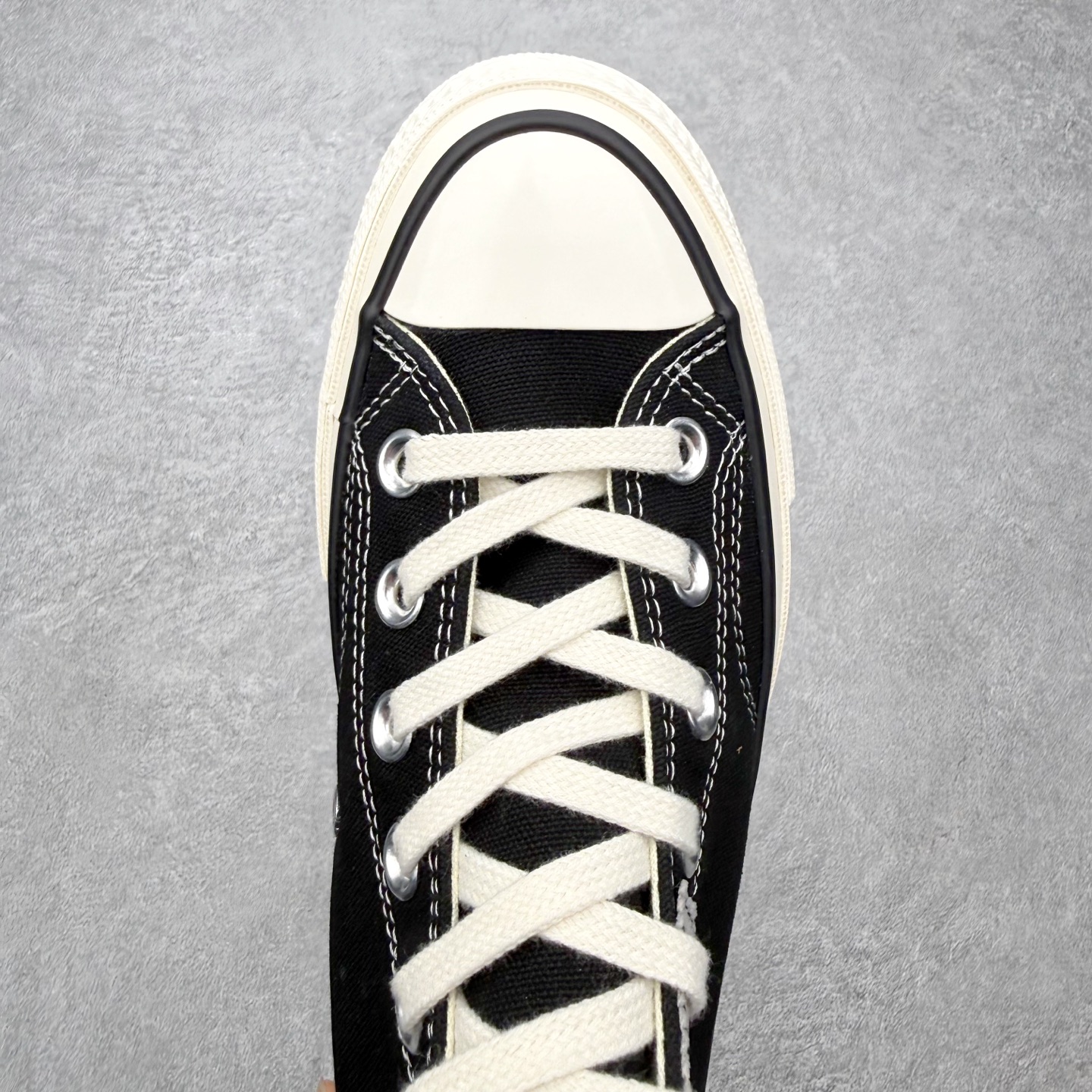 图片[4]-Converse Chuck 1970s 补丁 匡威经典黑色点缀刺绣拼接灯芯绒补丁设计 展现复古街头风格 个性十足 简约不简单 尺码：35 36 36.5 37 37.5 38 39 39.5 40 41 41.5 42 42.5 43 44-选品中心