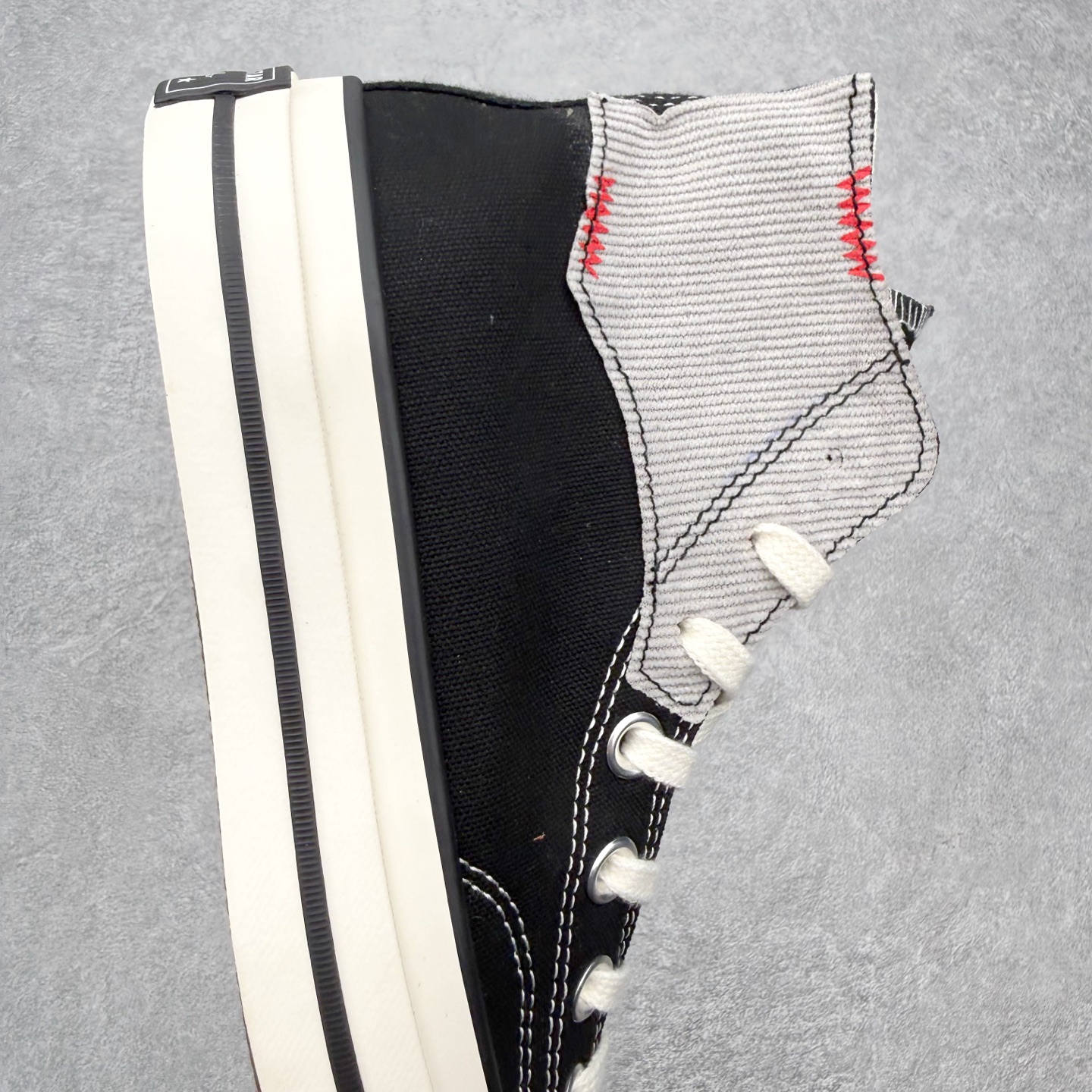 图片[6]-Converse Chuck 1970s 补丁 匡威经典黑色点缀刺绣拼接灯芯绒补丁设计 展现复古街头风格 个性十足 简约不简单 尺码：35 36 36.5 37 37.5 38 39 39.5 40 41 41.5 42 42.5 43 44-选品中心