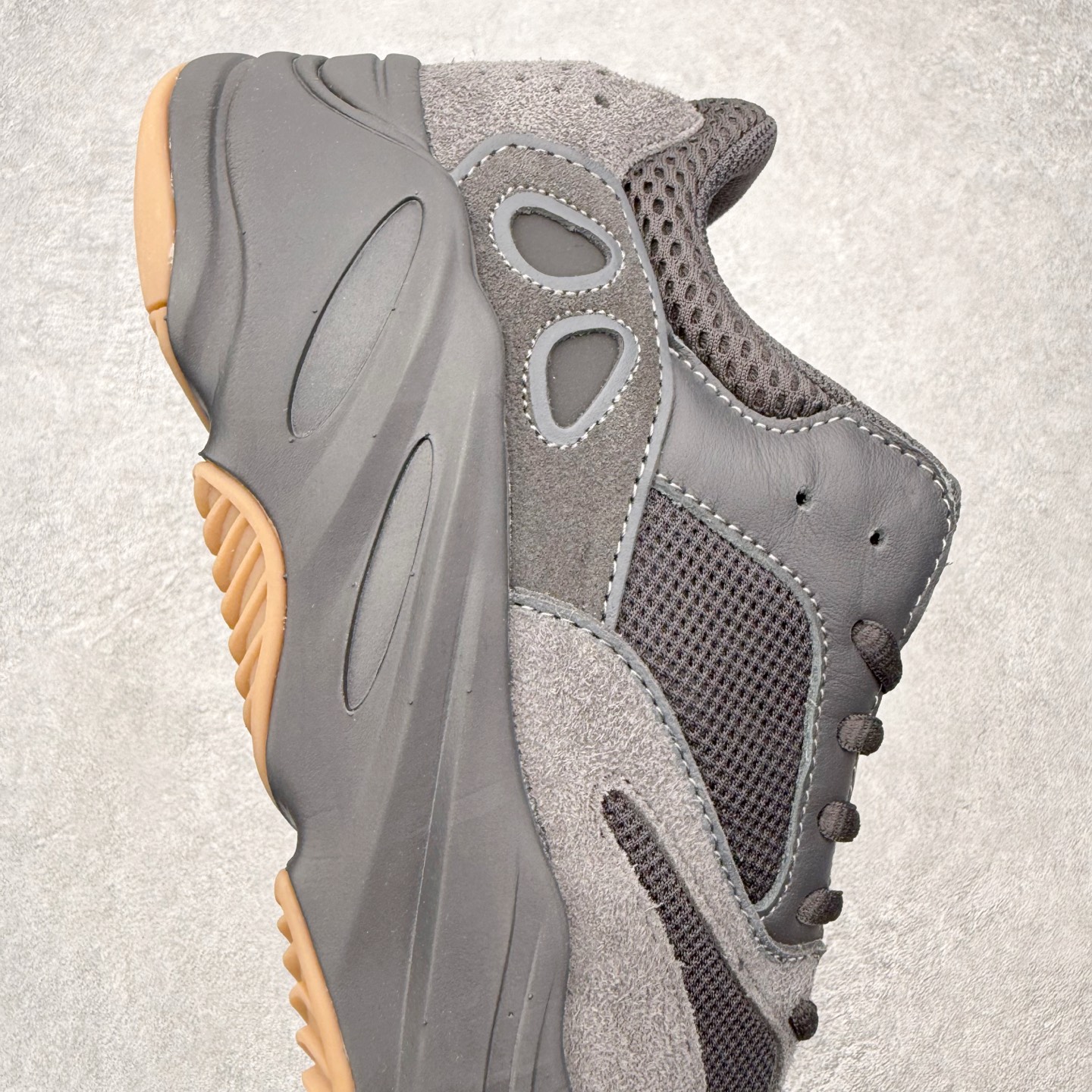 ＃纯原 Yeezy Boost Runner 700V1 V2 系列 原楦原纸板开发 完美低趴原鞋韵味 