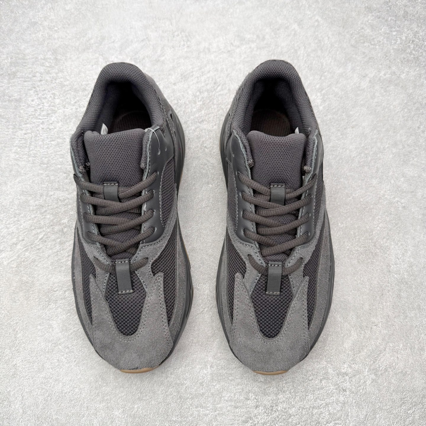 ＃纯原 Yeezy Boost Runner 700V1 V2 系列 原楦原纸板开发 完美低趴原鞋韵味 