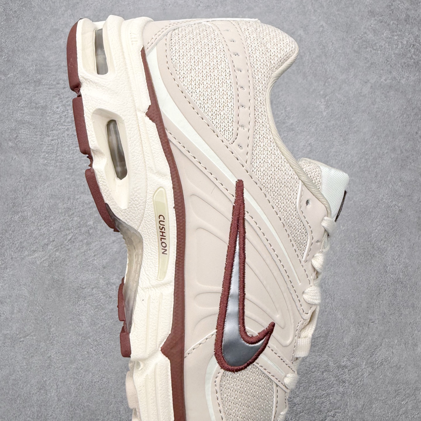 图片[6]-NK Air Max Moto 2K 舒适百搭耐磨 低帮跑步鞋 实拍调校N版已经零色差零失真 百分百还原实物色彩所见即所得 不存在货不对板色差等低级问题 选购参考实物拍摄 不混卖不参货 只用心做好货严格选品 承诺混一赔十 尺码：36 36.5 37.5 38 38.5 39 40 40.5 41 42 42.5 43 44 44.5 45-选品中心
