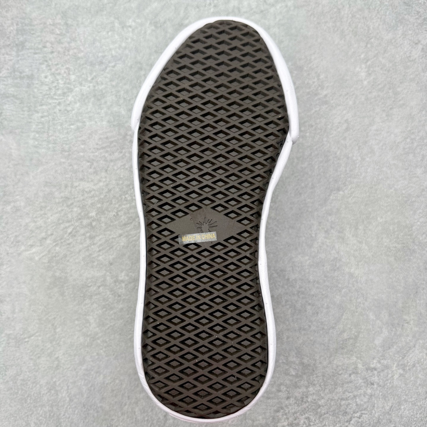 Maison Mihara Yasuhiro Peterson Sneakers 三原康裕创新溶解风变形