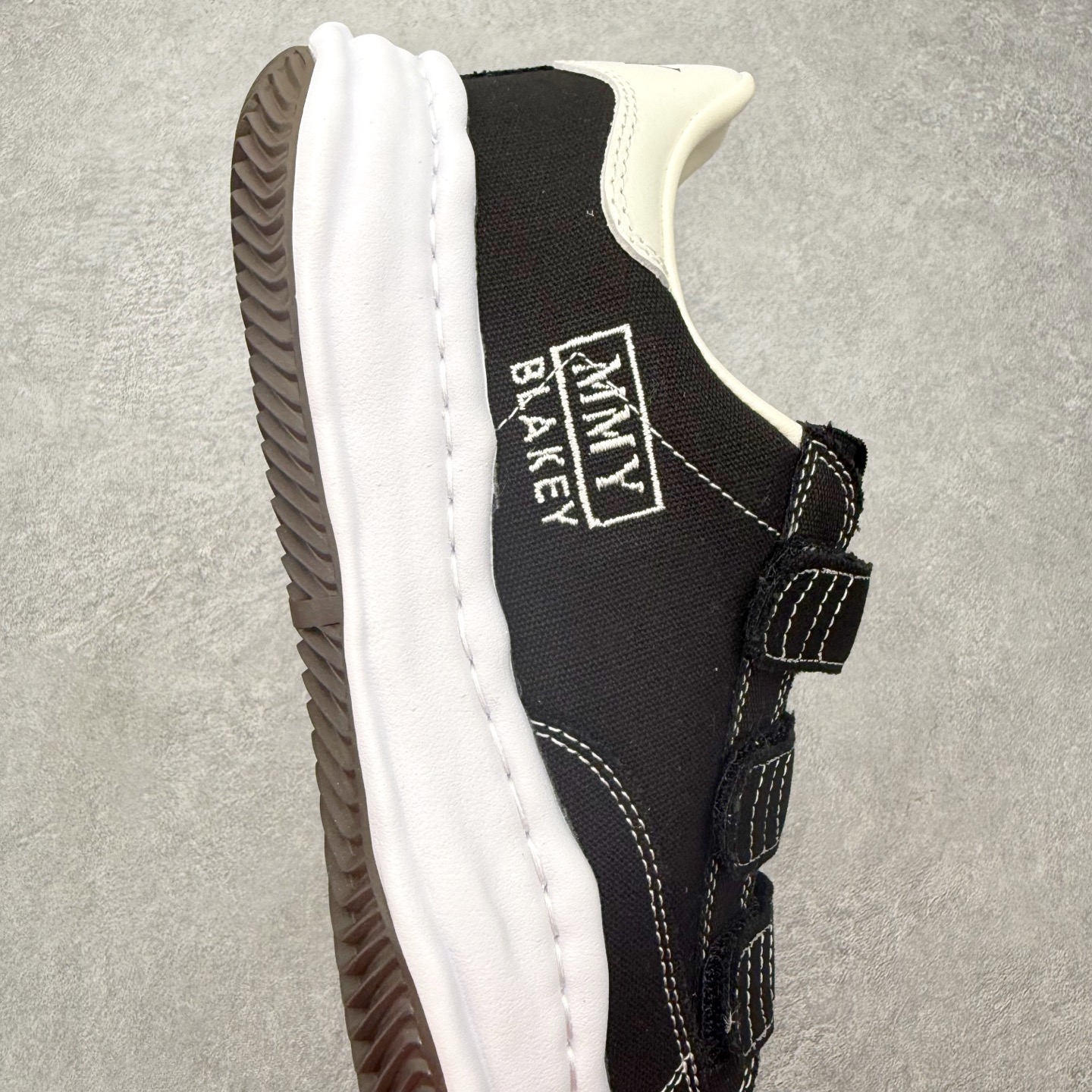 Maison Mihara Yasuhiro Blakey Sneakers 三原康裕贝壳头魔术贴创新溶