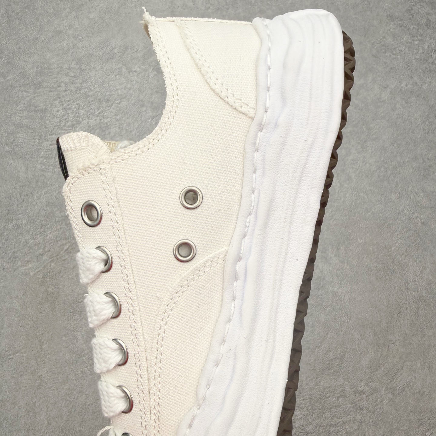Maison Mihara Yasuhiro Hank Sneakers 三原康裕开口笑创新溶解风变形溶