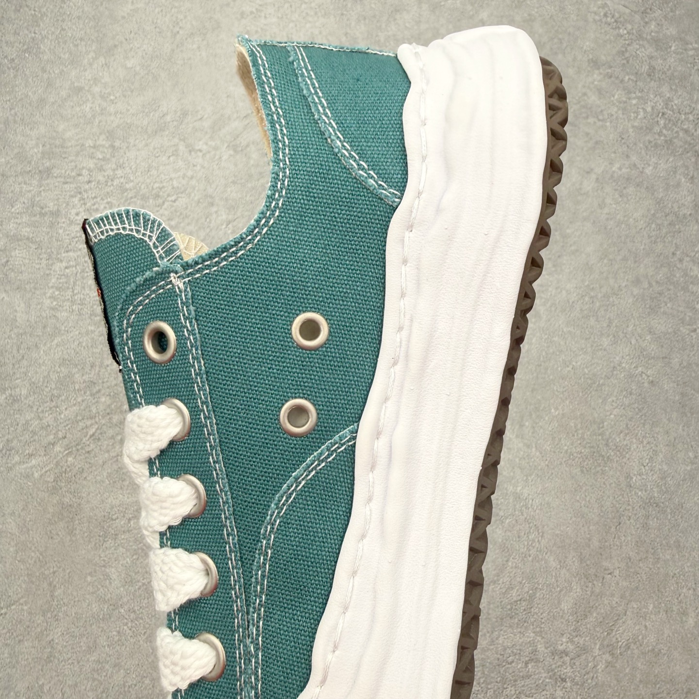Maison Mihara Yasuhiro Hank Sneakers 三原康裕开口笑创新溶解风变形溶
