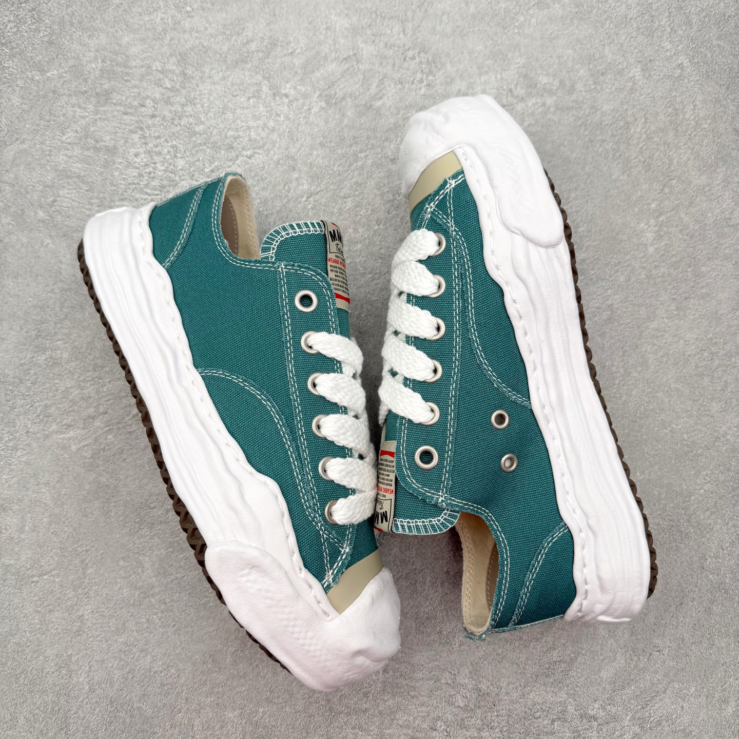 Maison Mihara Yasuhiro Hank Sneakers 三原康裕开口笑创新溶解风变形溶