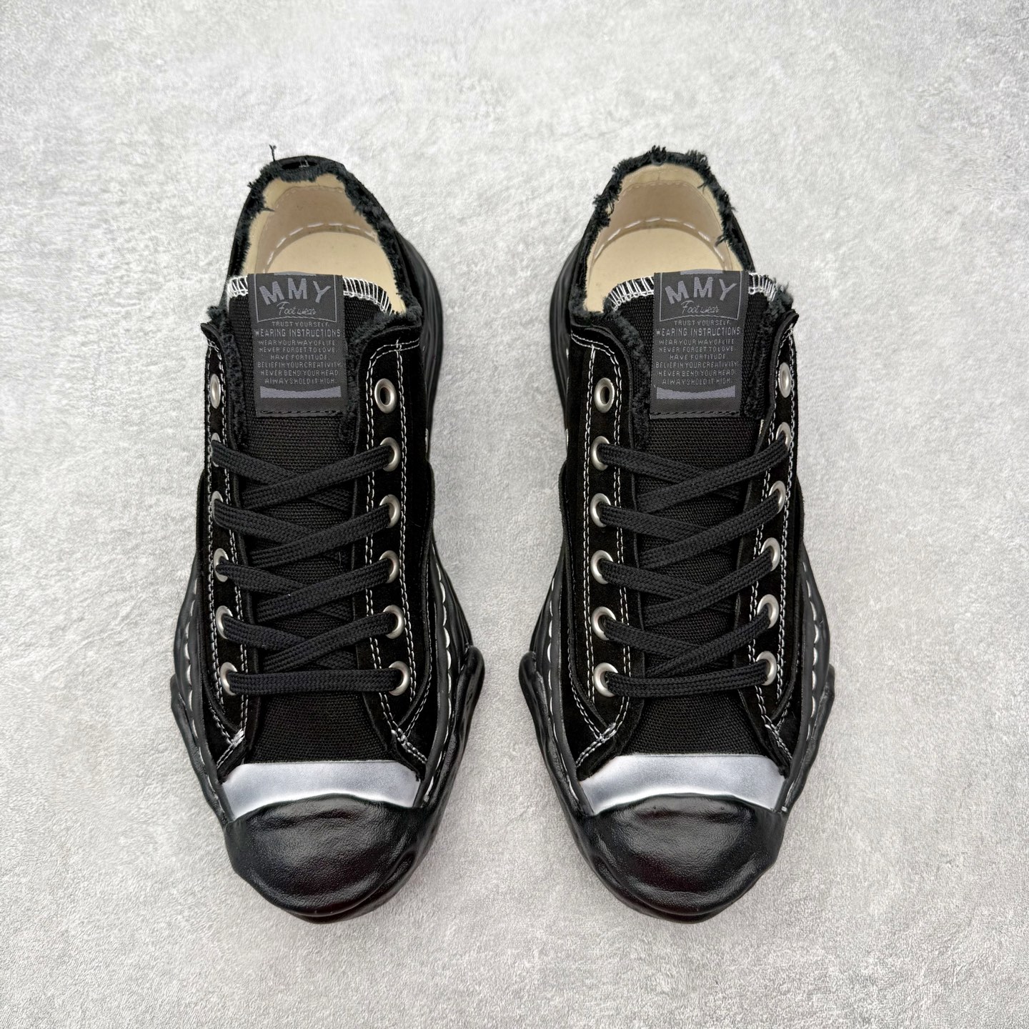 Maison Mihara Yasuhiro Hank Sneakers 三原康裕开口笑创新溶解风变形溶