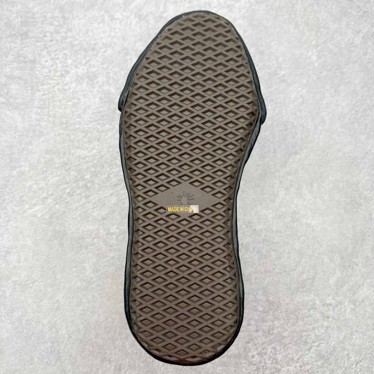 Maison Mihara Yasuhiro Hank Sneakers 三原康裕开口笑创新溶解风变形溶