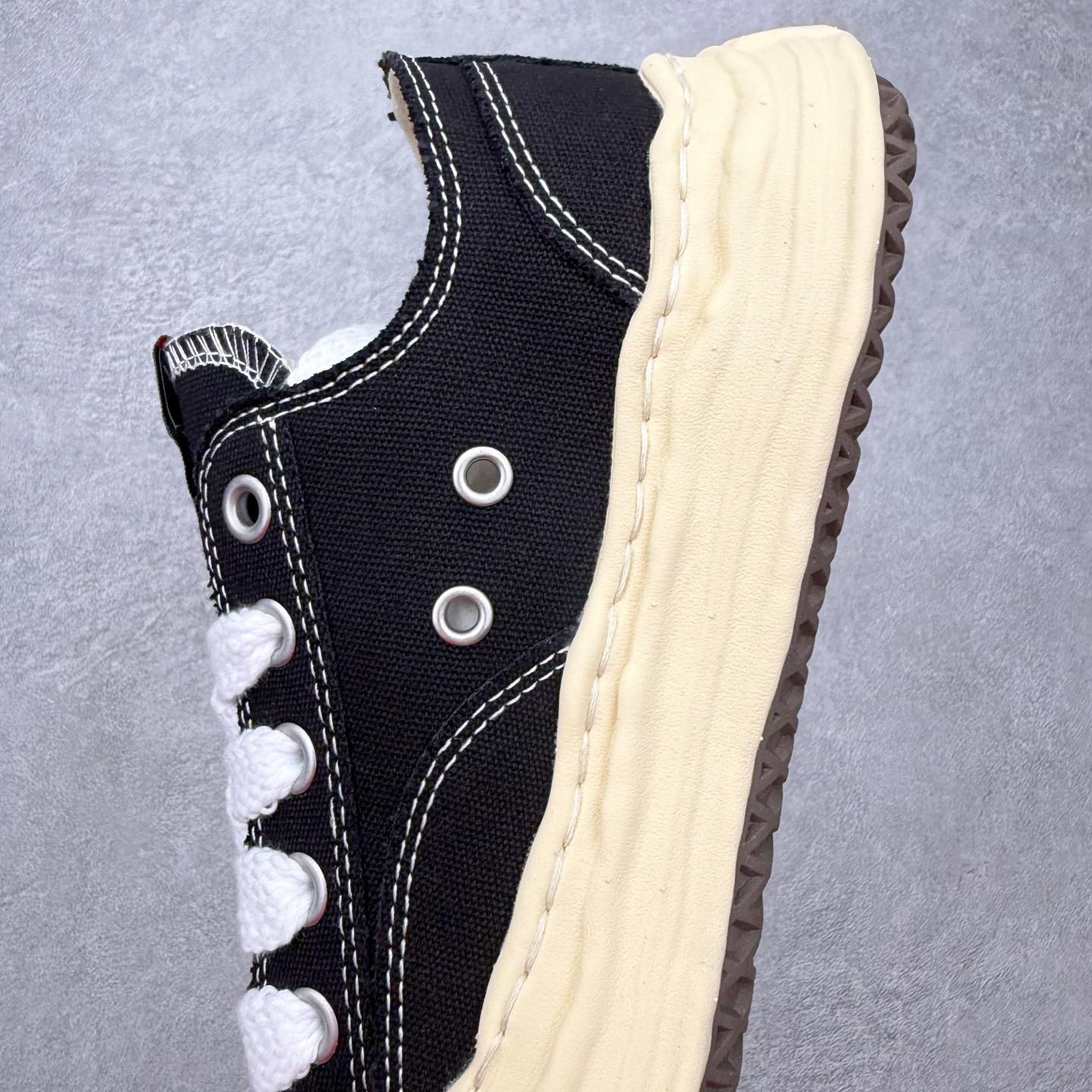 Maison Mihara Yasuhiro Hank Sneakers 三原康裕开口笑创新溶解风变形溶