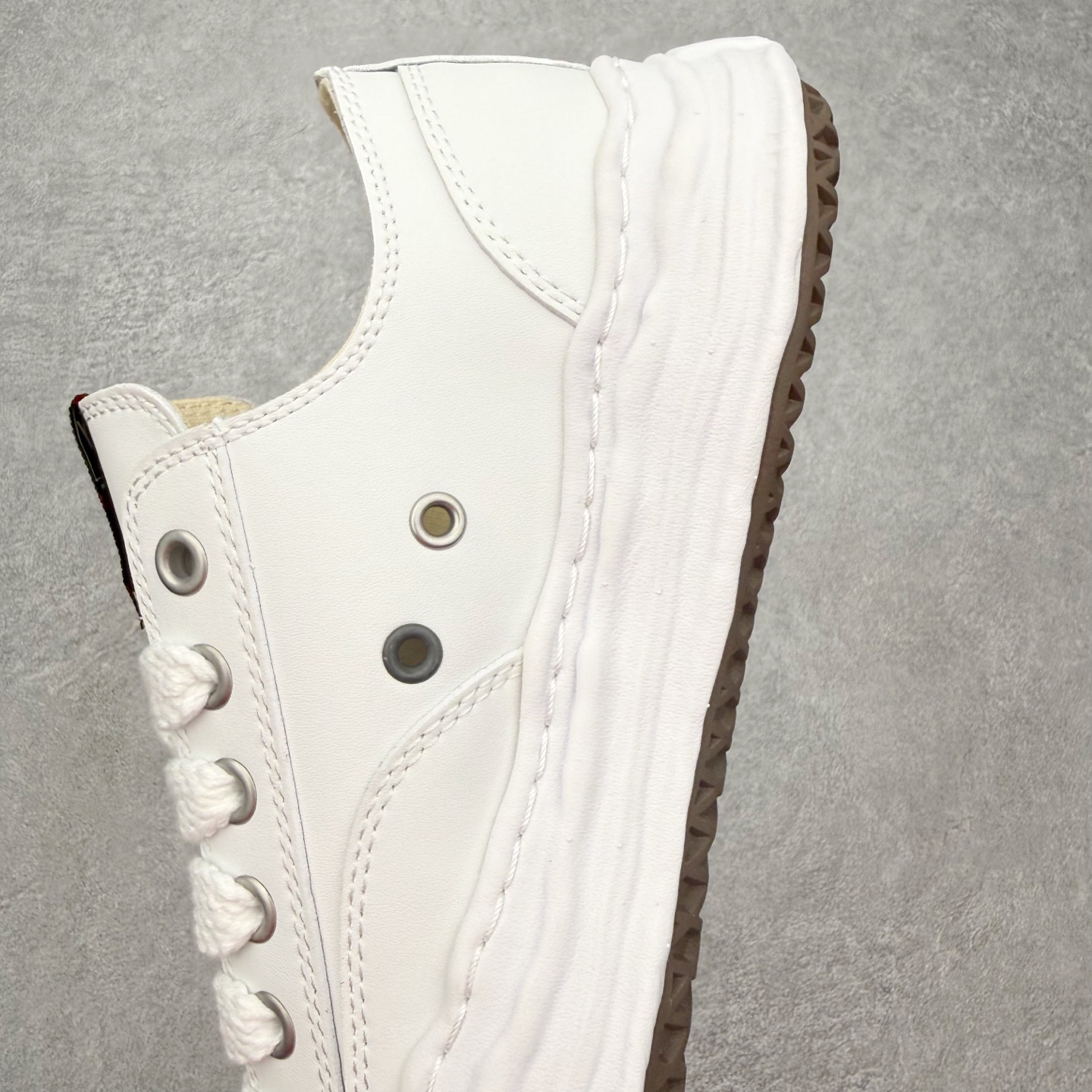 Maison Mihara Yasuhiro Hank Sneakers 三原康裕开口笑创新溶解风变形溶