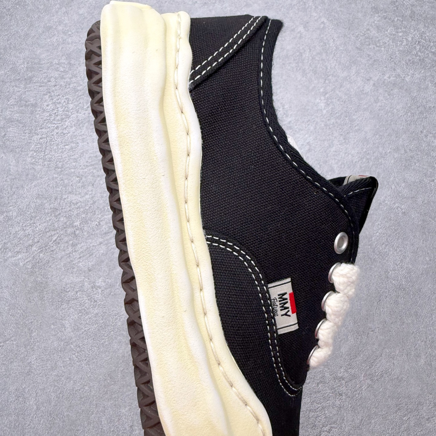 Maison Mihara Yasuhiro Baker Sneakers 三原康裕创新溶解风变形溶解鞋