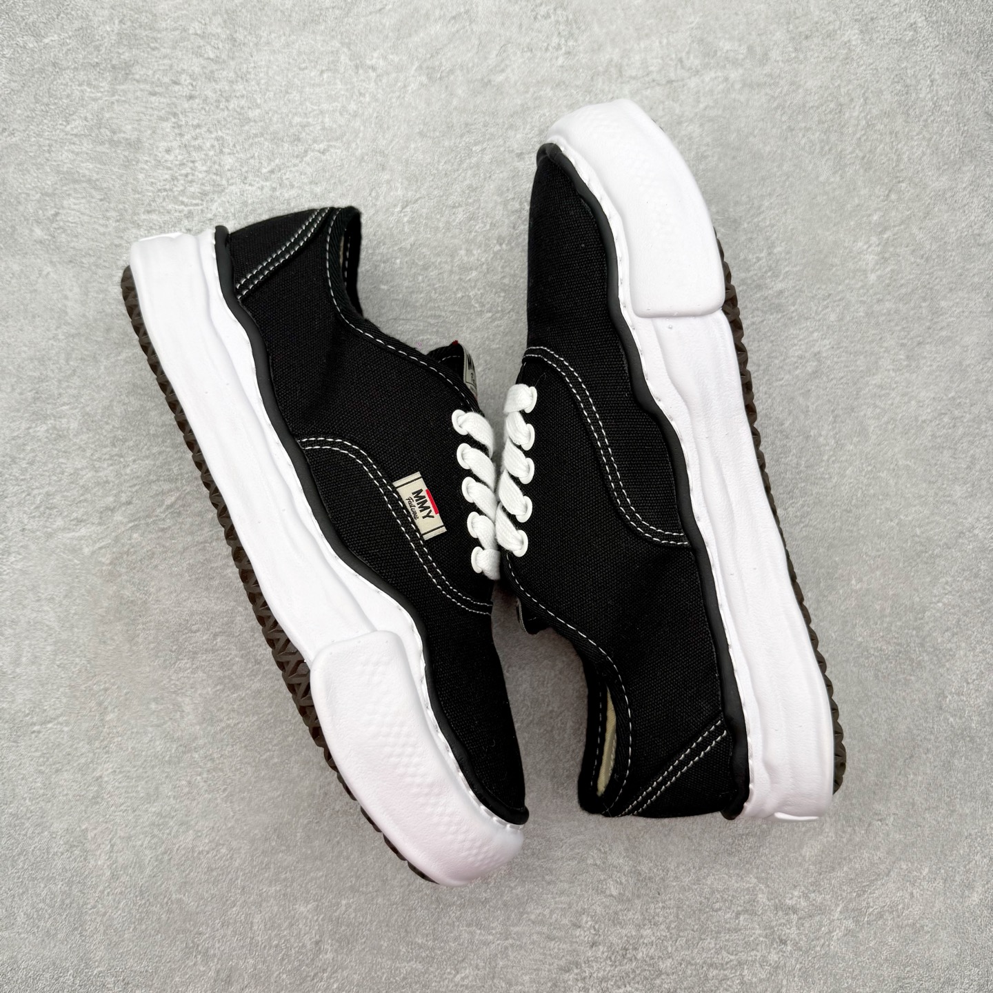 Maison Mihara Yasuhiro Baker Sneakers 三原康裕创新溶解风变形溶解鞋