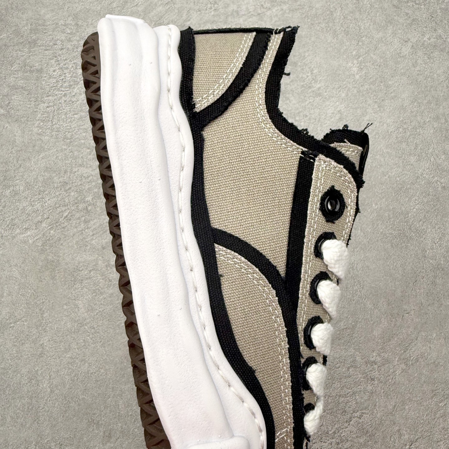 Maison Mihara Yasuhiro Peterson Sneakers 三原康裕创新溶解风变形