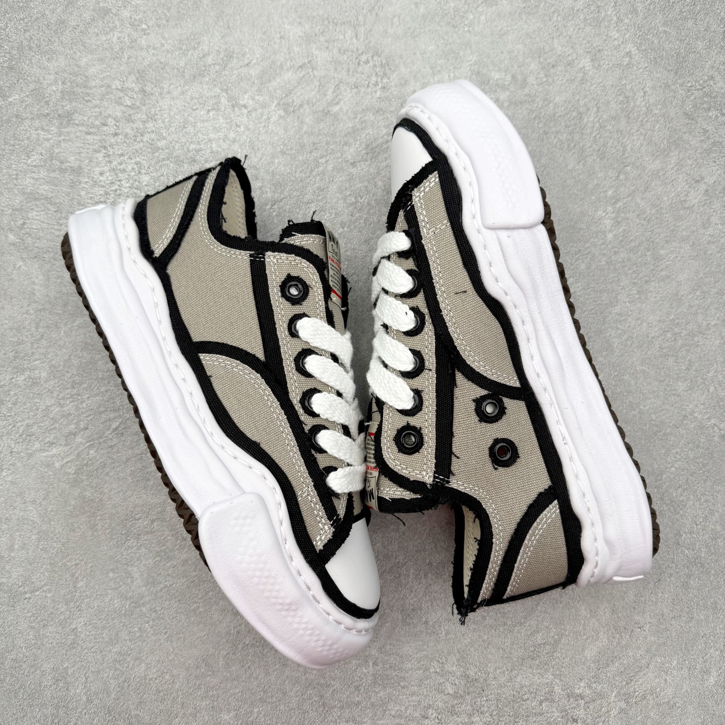 Maison Mihara Yasuhiro Peterson Sneakers 三原康裕创新溶解风变形