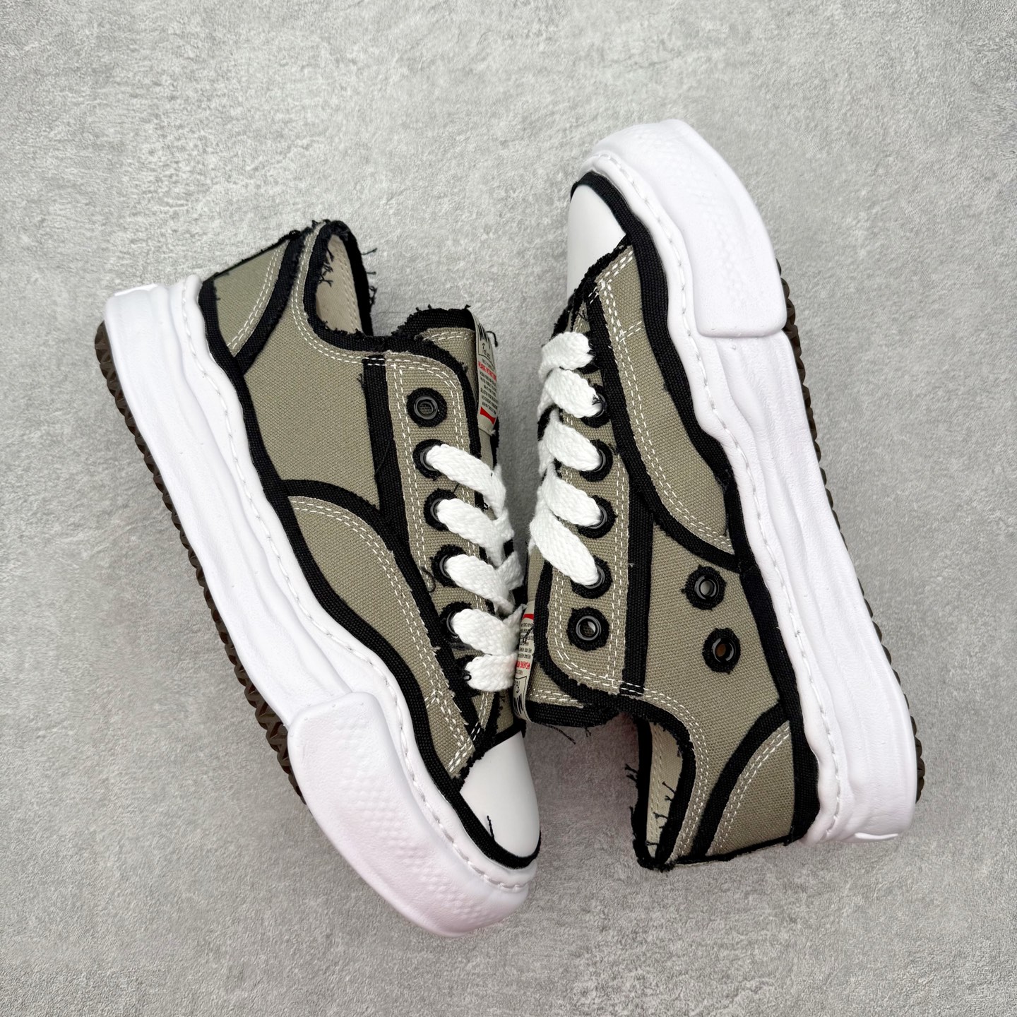 Maison Mihara Yasuhiro Sneakers 三原康裕创新溶解风变形溶解鞋雪糕底厚底低