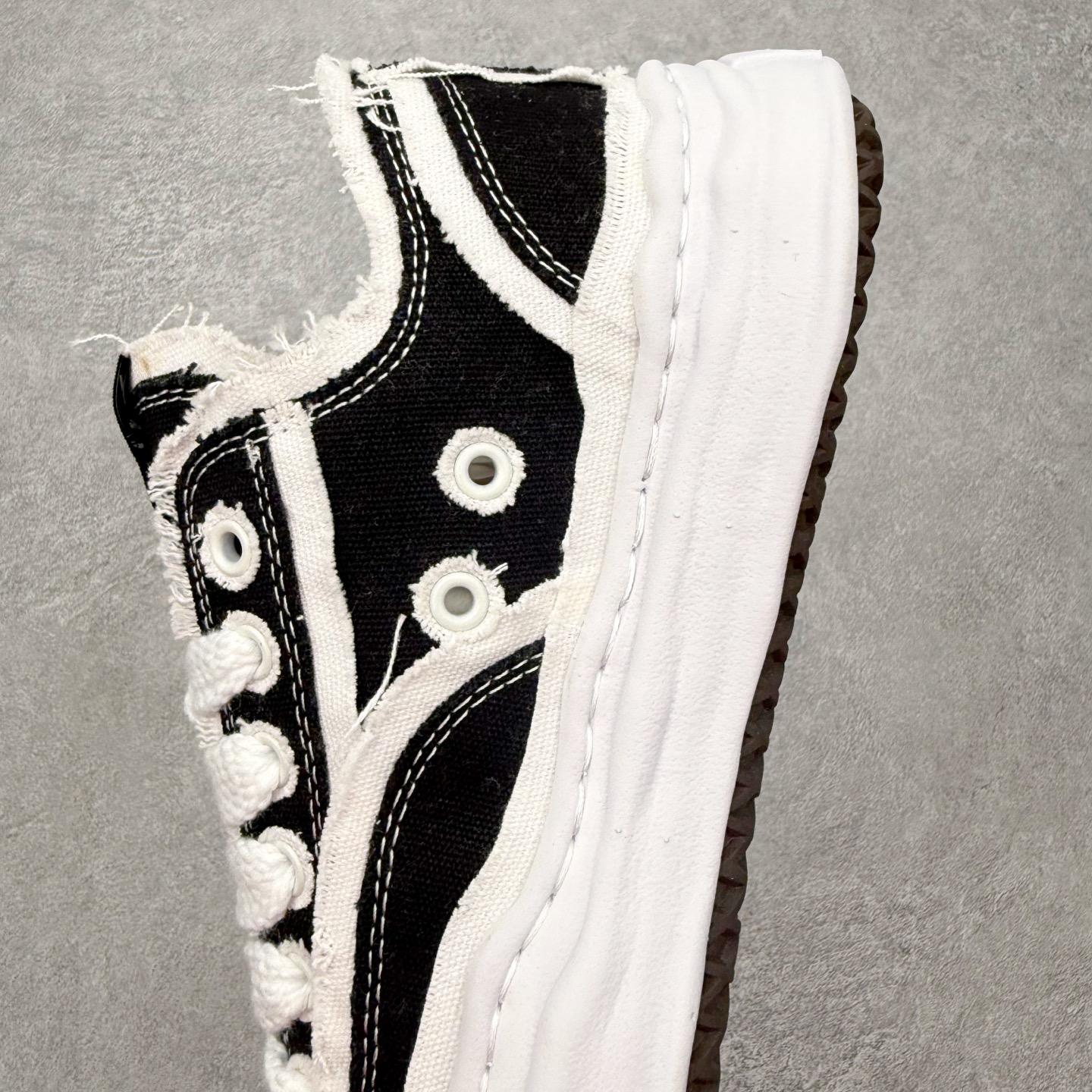 Maison Mihara Yasuhiro Peterson Sneakers 三原康裕创新溶解风变形