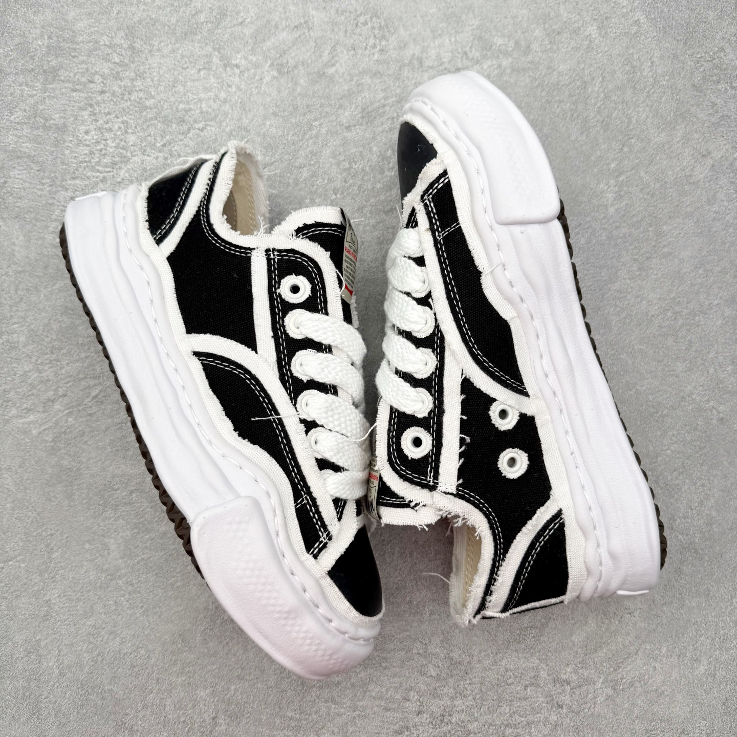 Maison Mihara Yasuhiro Peterson Sneakers 三原康裕创新溶解风变形