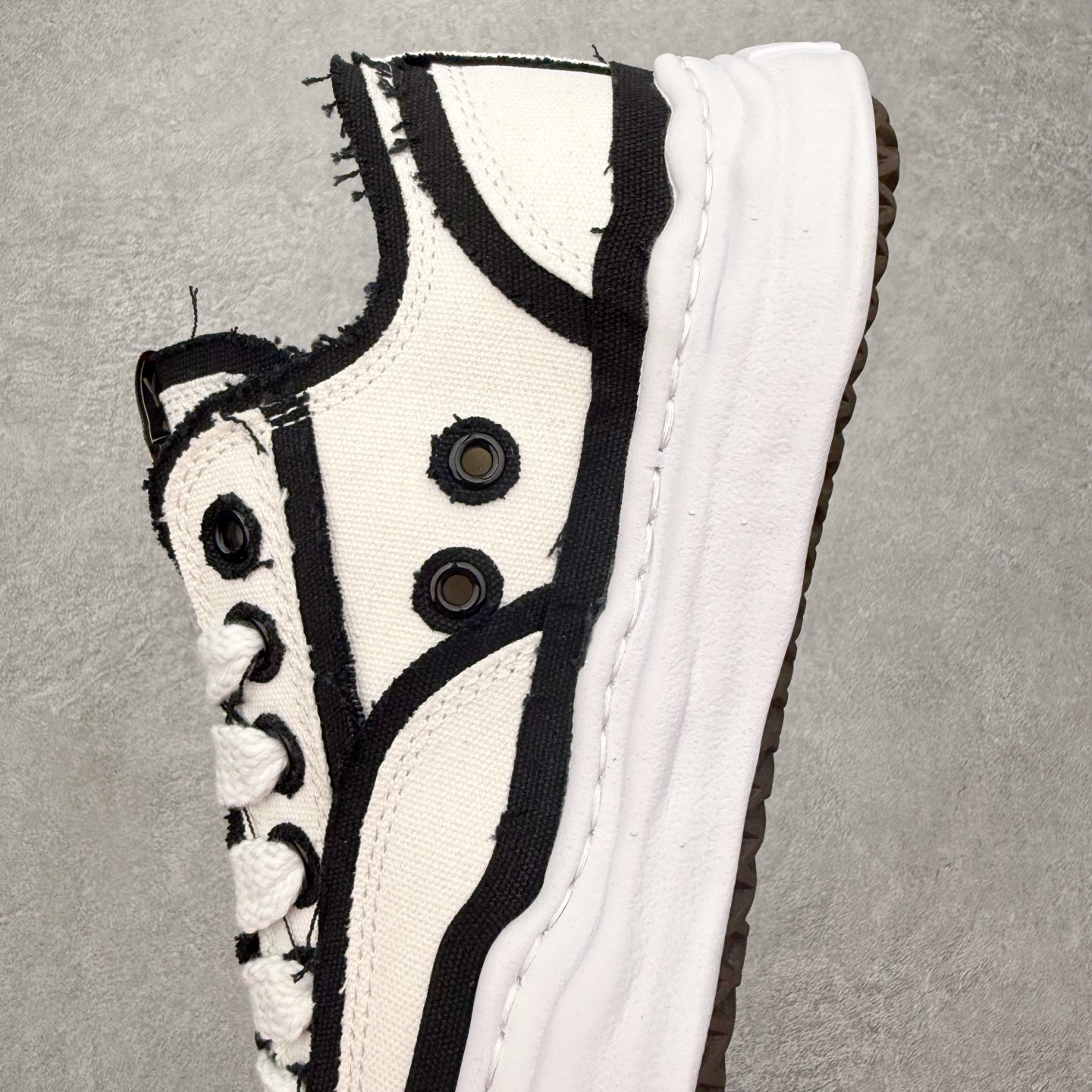 Maison Mihara Yasuhiro Peterson Sneakers 三原康裕创新溶解风变形