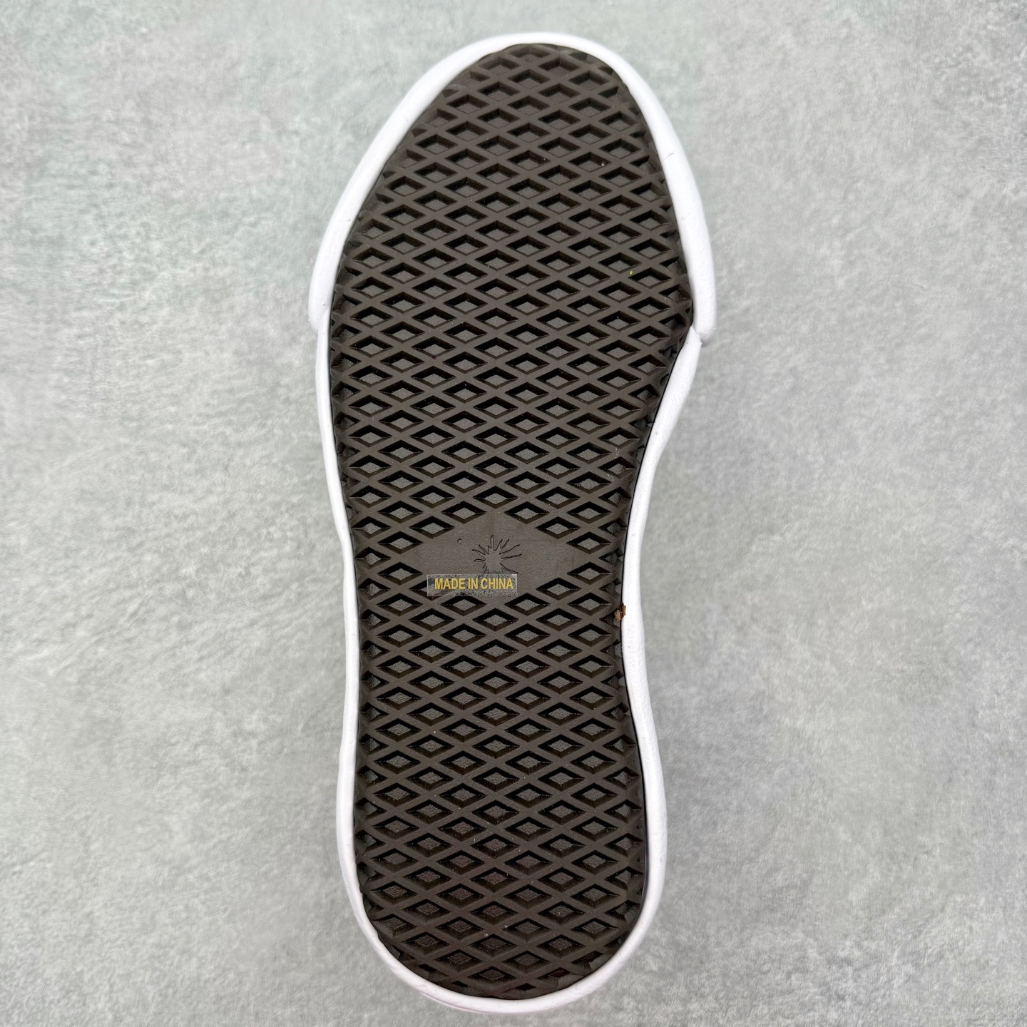 Maison Mihara Yasuhiro Peterson Sneakers 三原康裕创新溶解风变形
