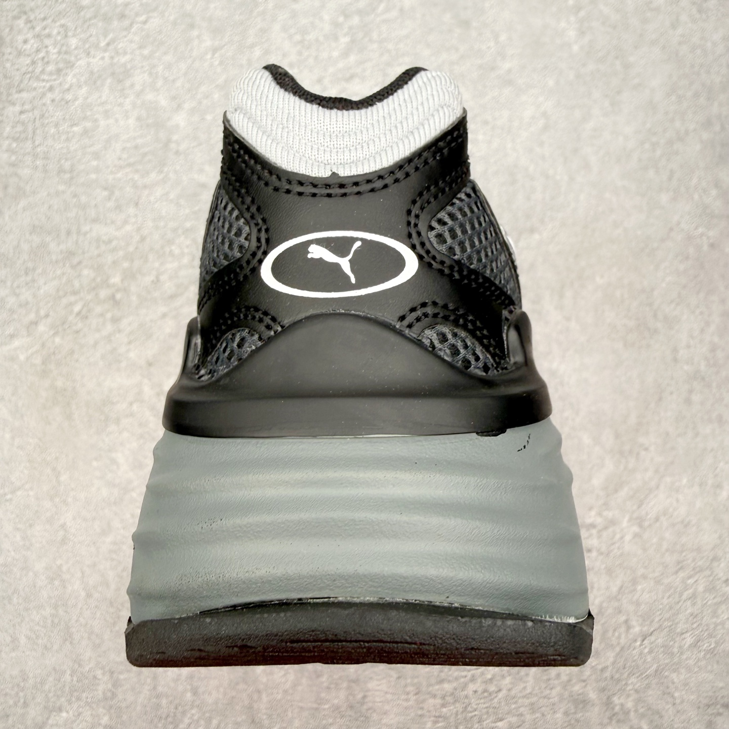 PUMA彪马 Fade nitro ls 百搭舒适透气支撑 跑步鞋 彪马（Puma）是全球著名的运动品牌