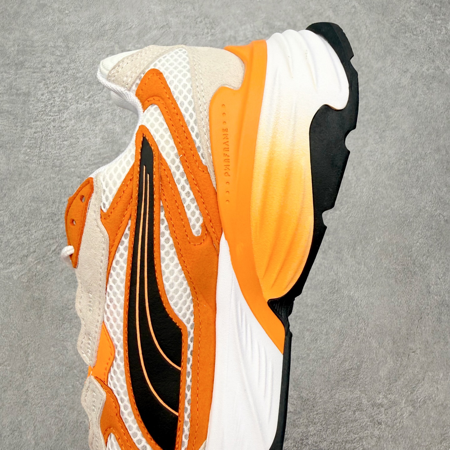 PUMA彪马 Fade nitro ls 百搭舒适透气支撑 跑步鞋 彪马（Puma）是全球著名的运动品牌