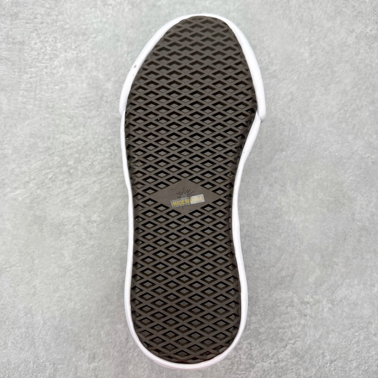 Maison Mihara Yasuhiro Peterson Sneakers 三原康裕创新溶解风变形