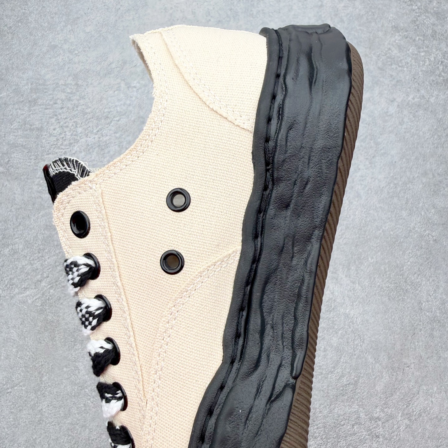 Maison Mihara Yasuhiro OG Sole Sneakers 三原康裕创新溶解风变形溶