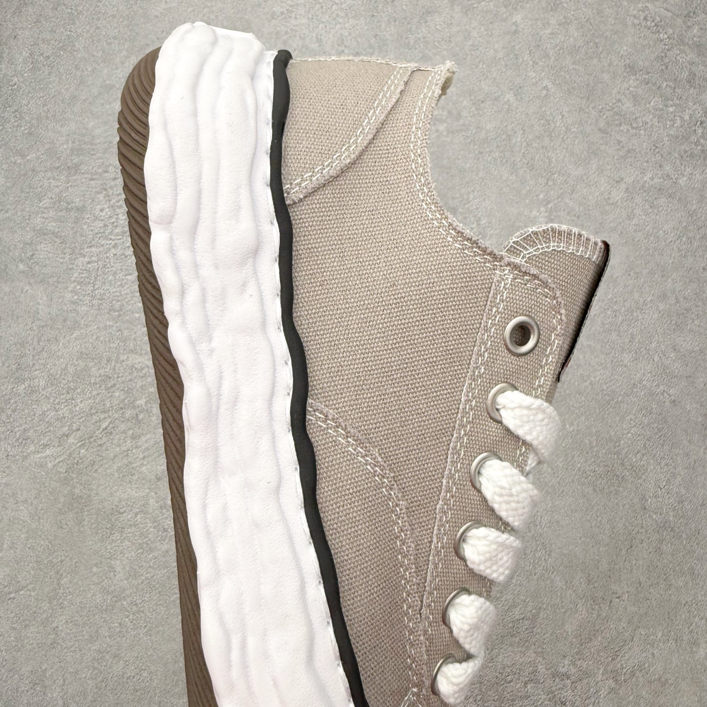 Maison Mihara Yasuhiro OG Sole Sneakers 三原康裕创新溶解风变形溶