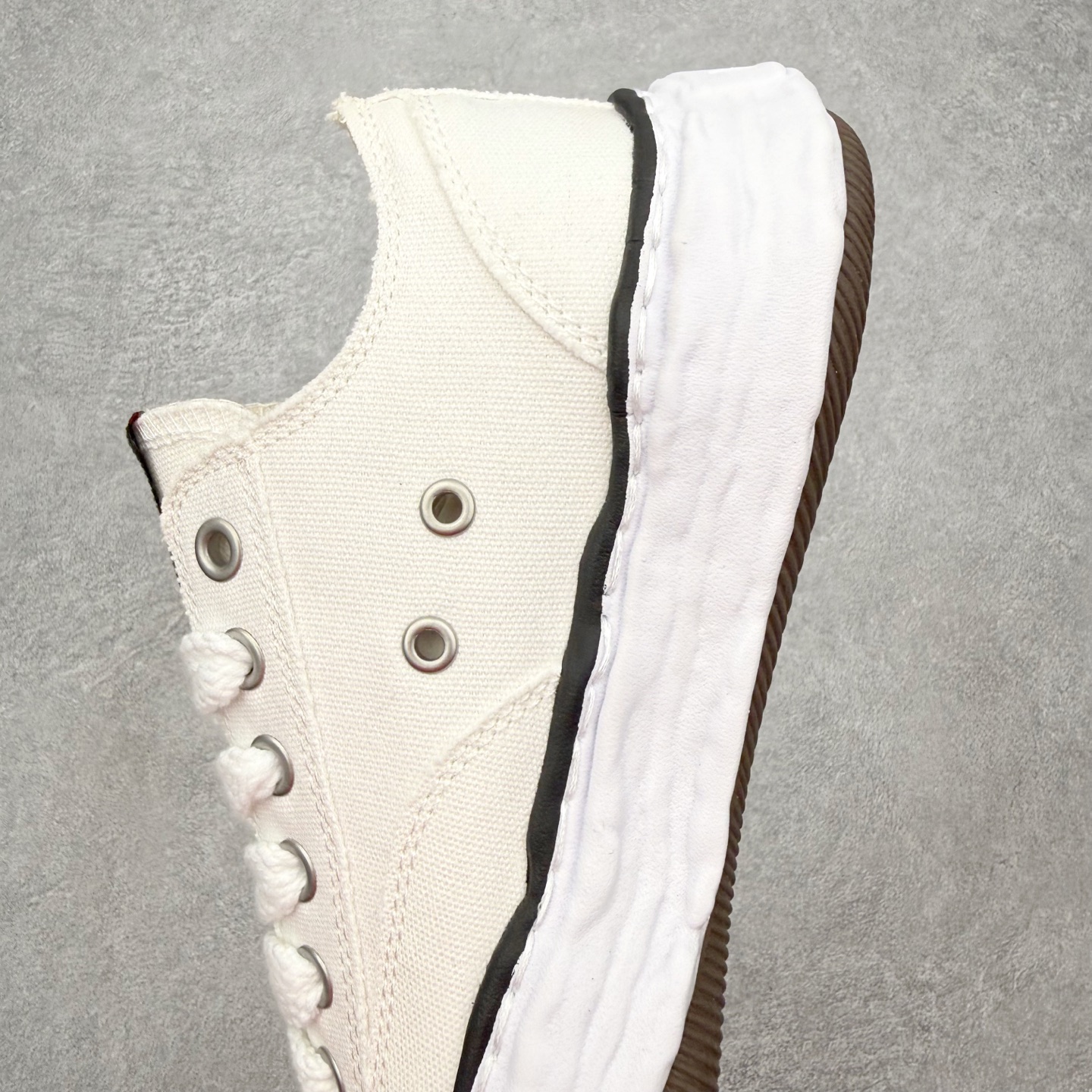 Maison Mihara Yasuhiro OG Sole Sneakers 三原康裕创新溶解风变形溶