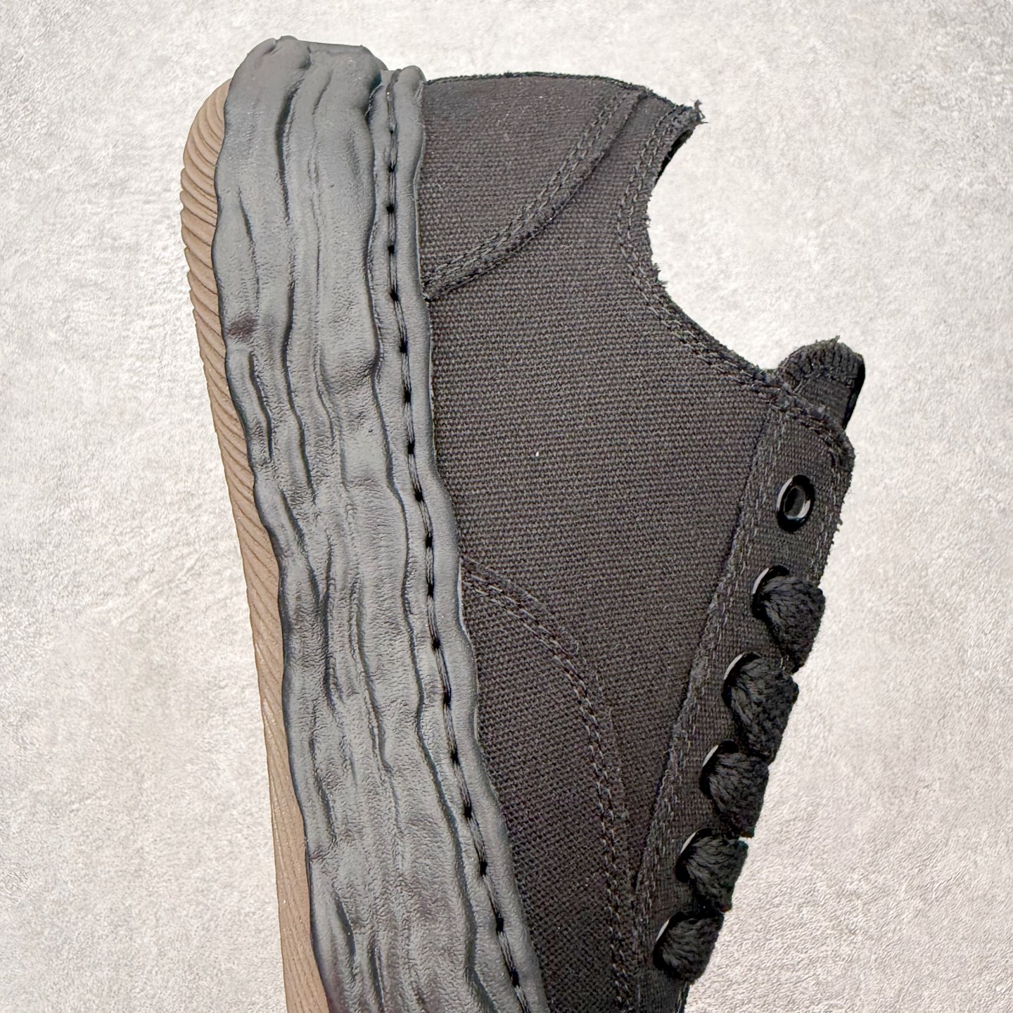 Maison Mihara Yasuhiro OG Sole Sneakers 三原康裕创新溶解风变形溶